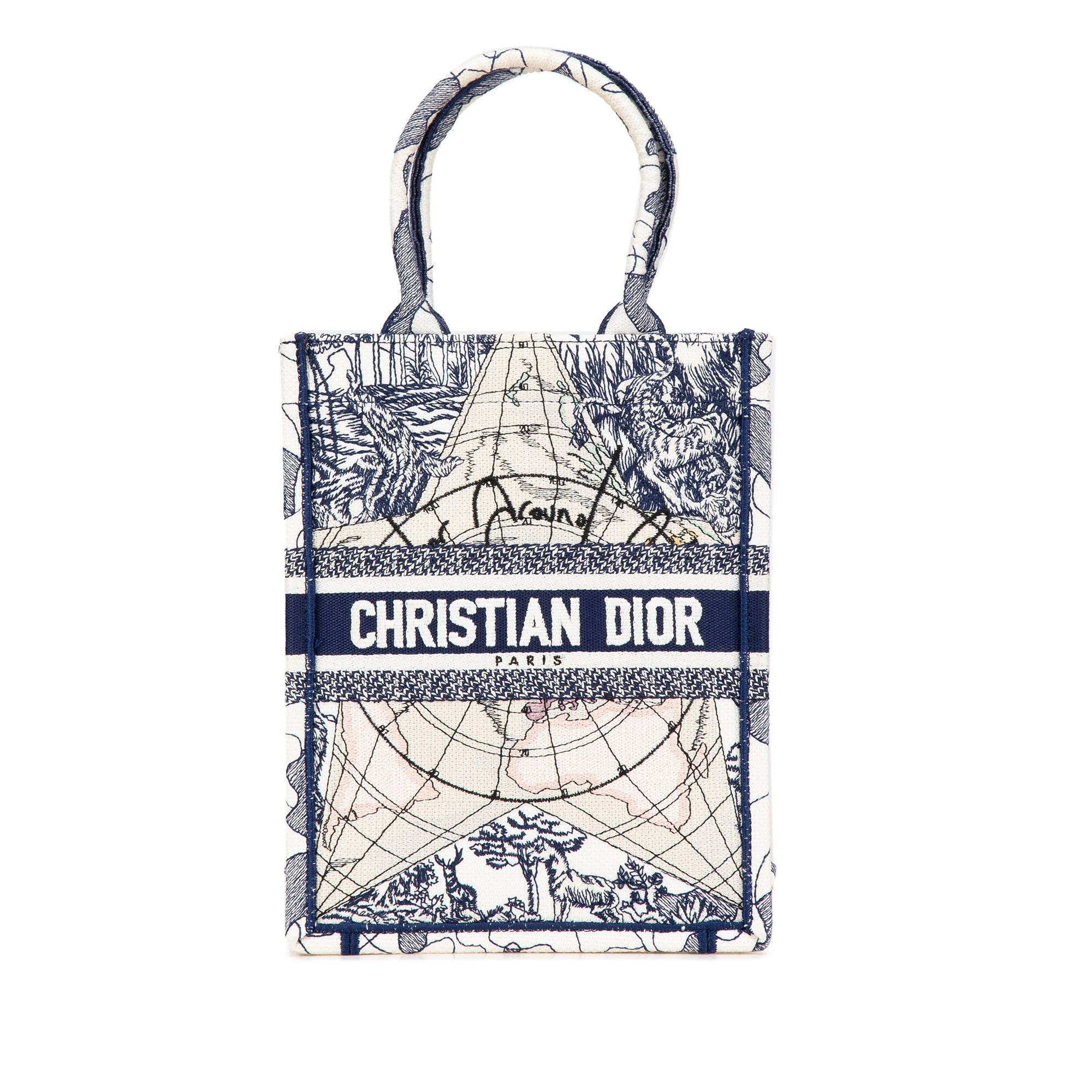 Dior Dior Embroidered Canvas Around The World Vertical Book Tote Blue Size ONE SIZE - 1 Thumbnail
