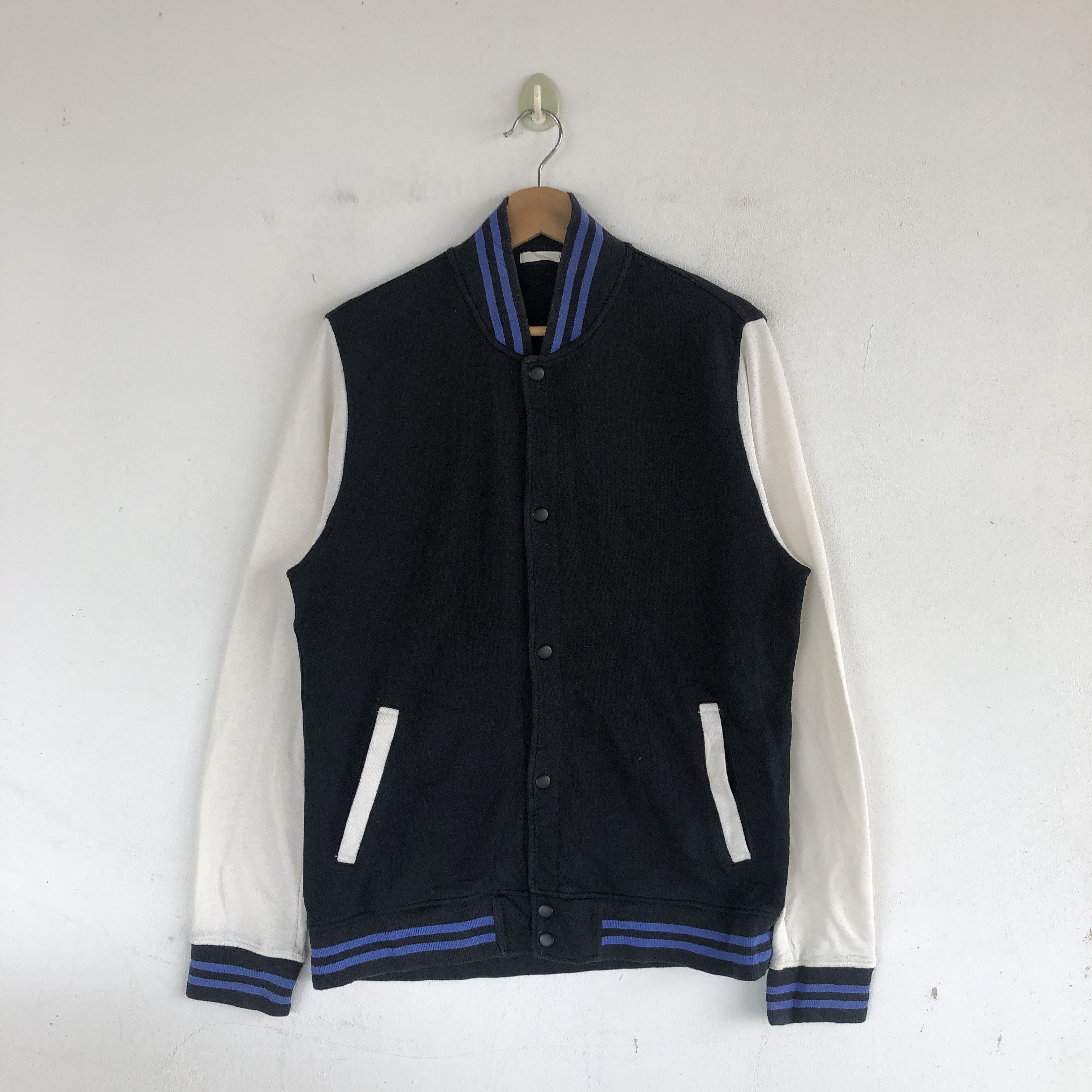 Japanese Brand × Vintage Vintage Japanese Harajuku Varsity Sweater Button Sweatshirt Size M / US 6-8 / IT 42-44 - 1 Thumbnail