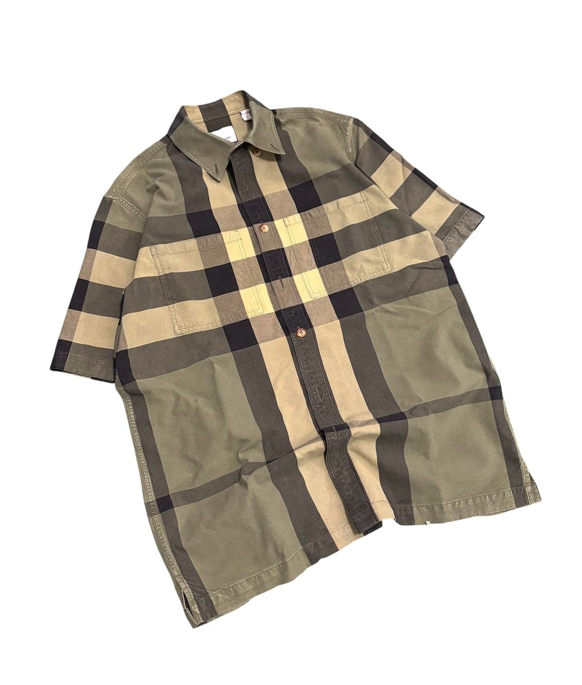 Burberry Burberry Plaid S/S Button-Up Size US S / EU 44-46 / 1 - 1 Thumbnail