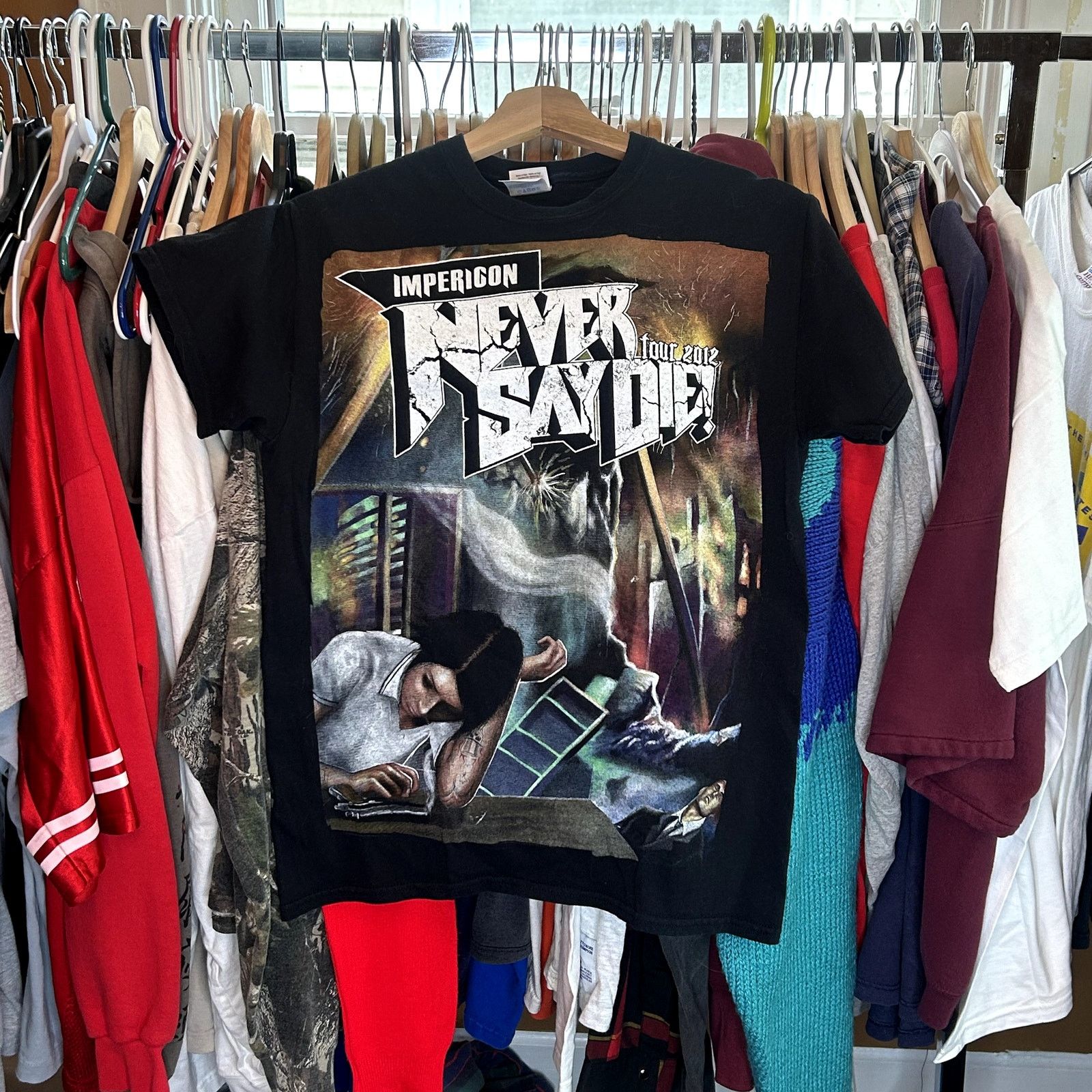 Gildan Y2K Impericon Never Say Die Tour 2012 Small Size US S / EU 44-46 / 1 - 1 Thumbnail