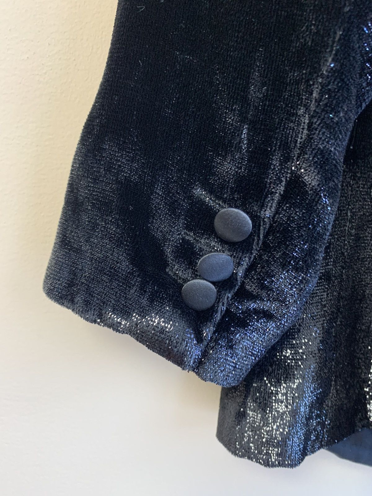 Giorgio Armani Giorgio Armani Vintage Velvet Jacket Women Black , size 48 Size XL / US 12-14 / IT 48-50 - 7 Thumbnail
