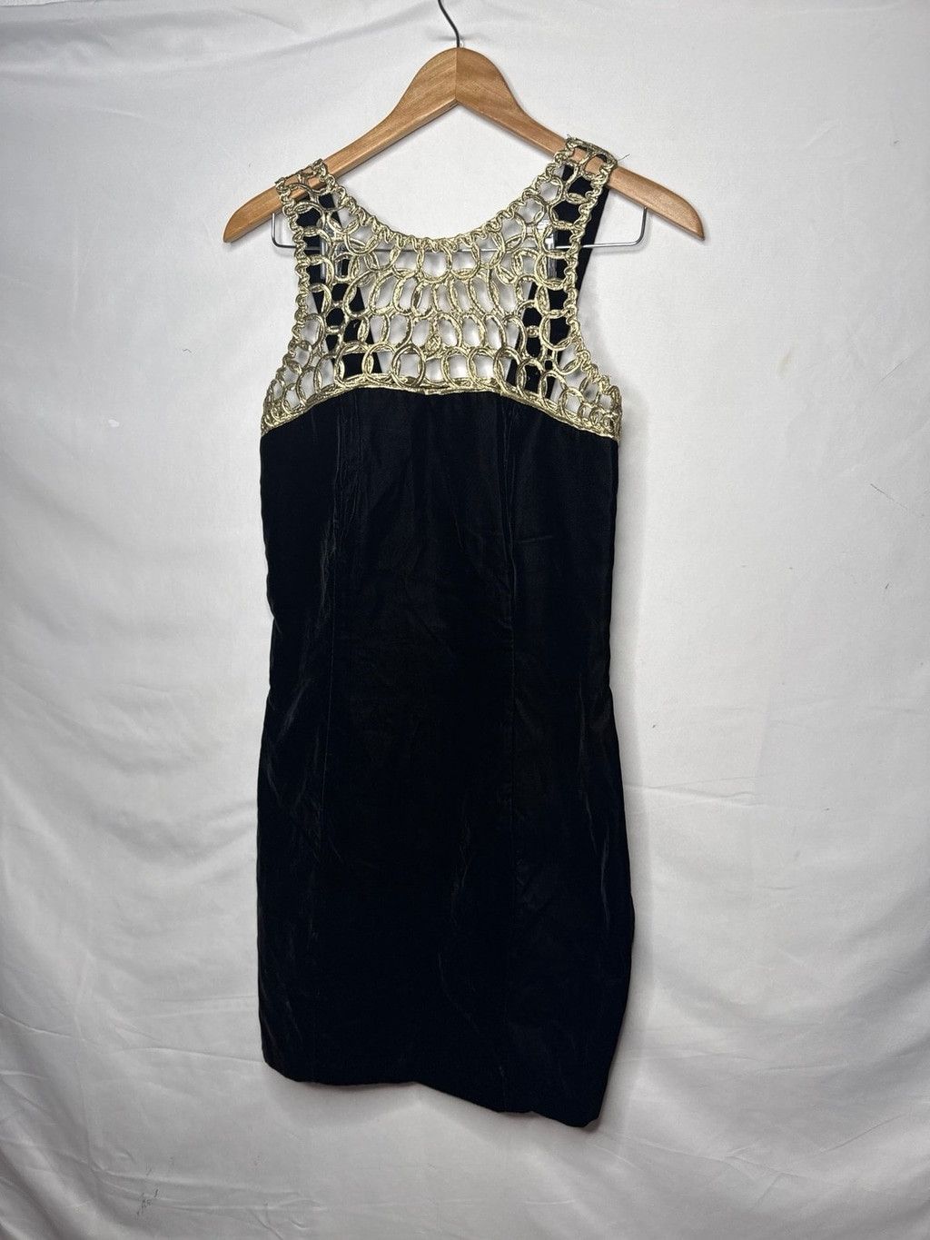 The Unbranded Brand Stella 100% VELVET black gold design neck line dress sz Med Size M / US 6-8 / IT 42-44 - 3 Thumbnail