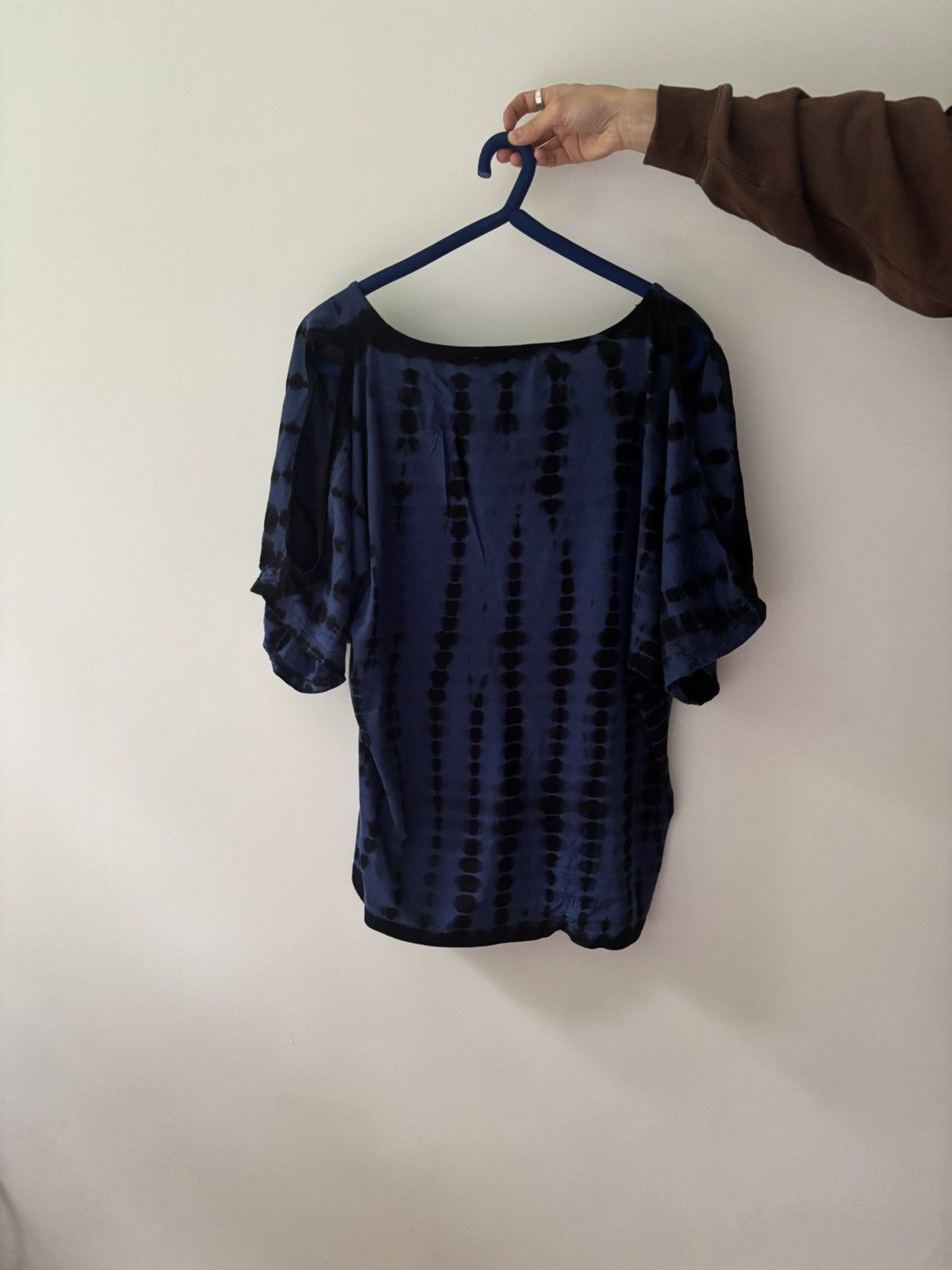 Michael Kors Michael Kors rayon short sleeve open shoulders Size L / US 10 / IT 46 - 7 Thumbnail