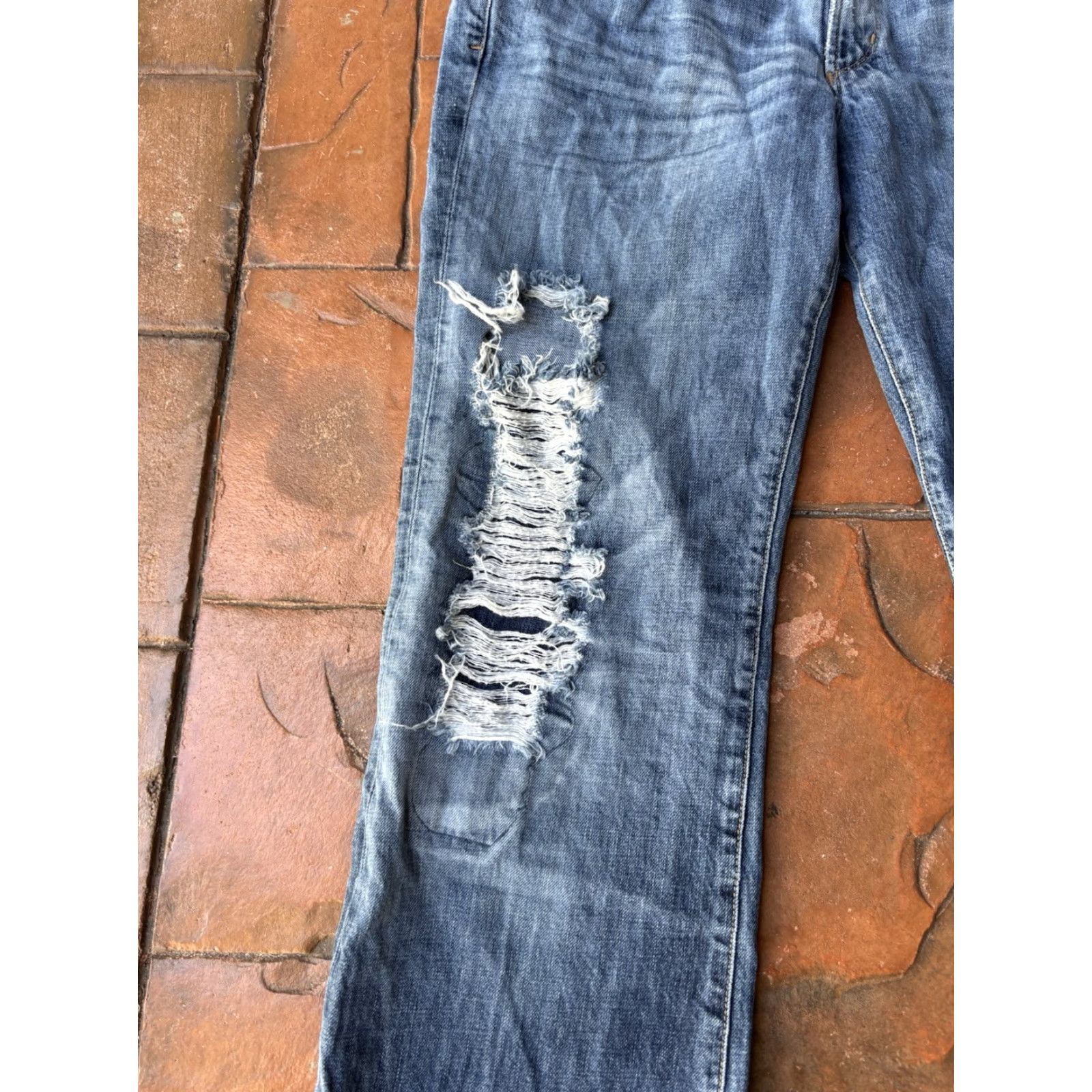 Citizens Of Humanity Y2K Citizens Of Humanity Jeans Mens 36x33.5 Jagger Bootcut Distressed Denim Blue 5-Pocket Belt Loops Slim Relaxed USA Size US 36 / EU 52 - 7 Thumbnail
