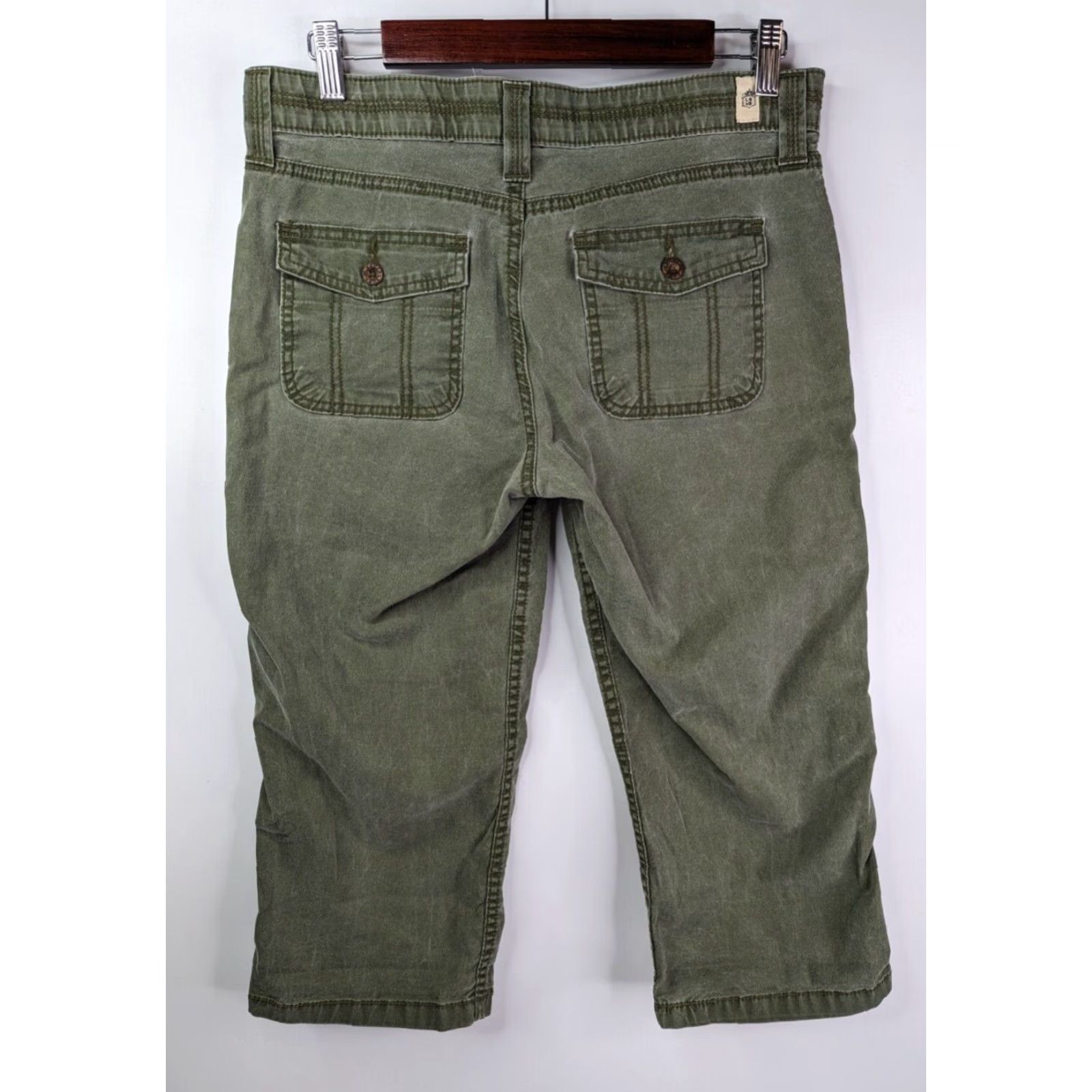 Levi's Levi's 525 Jeans Capri Mid-Rise Green 8 Regular 21in Inseam Denim Cotton Spandex Women's Size 30" / US 8 / IT 44 - 4 Thumbnail