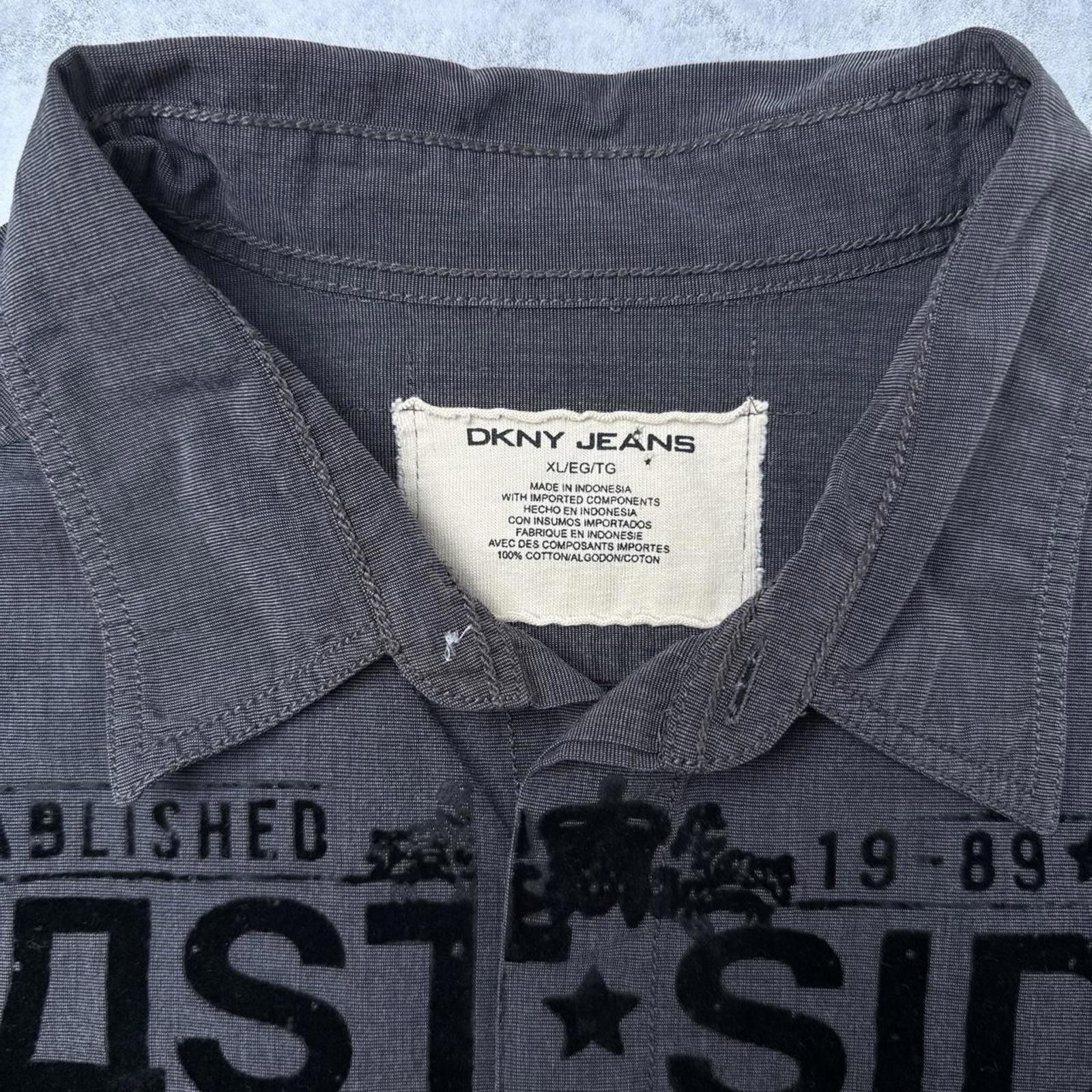 DKNY Y2K DKNY Eagle 00s Eastside button up shirt Size US XL / EU 56 / 4 - 3 Thumbnail