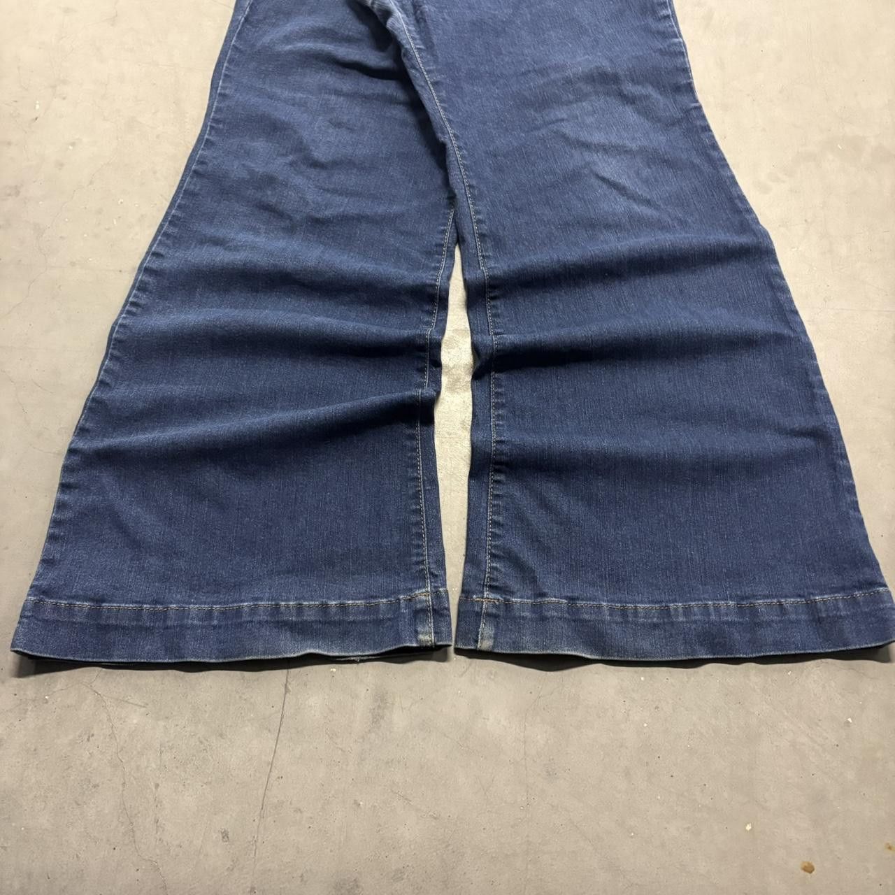 Vintage Crazy Vintage Y2K/2000s Baggy Flared Wideleg Sofia Vergara Dark Wash Denim Jeans! Size US 38 / EU 54 - 3 Thumbnail