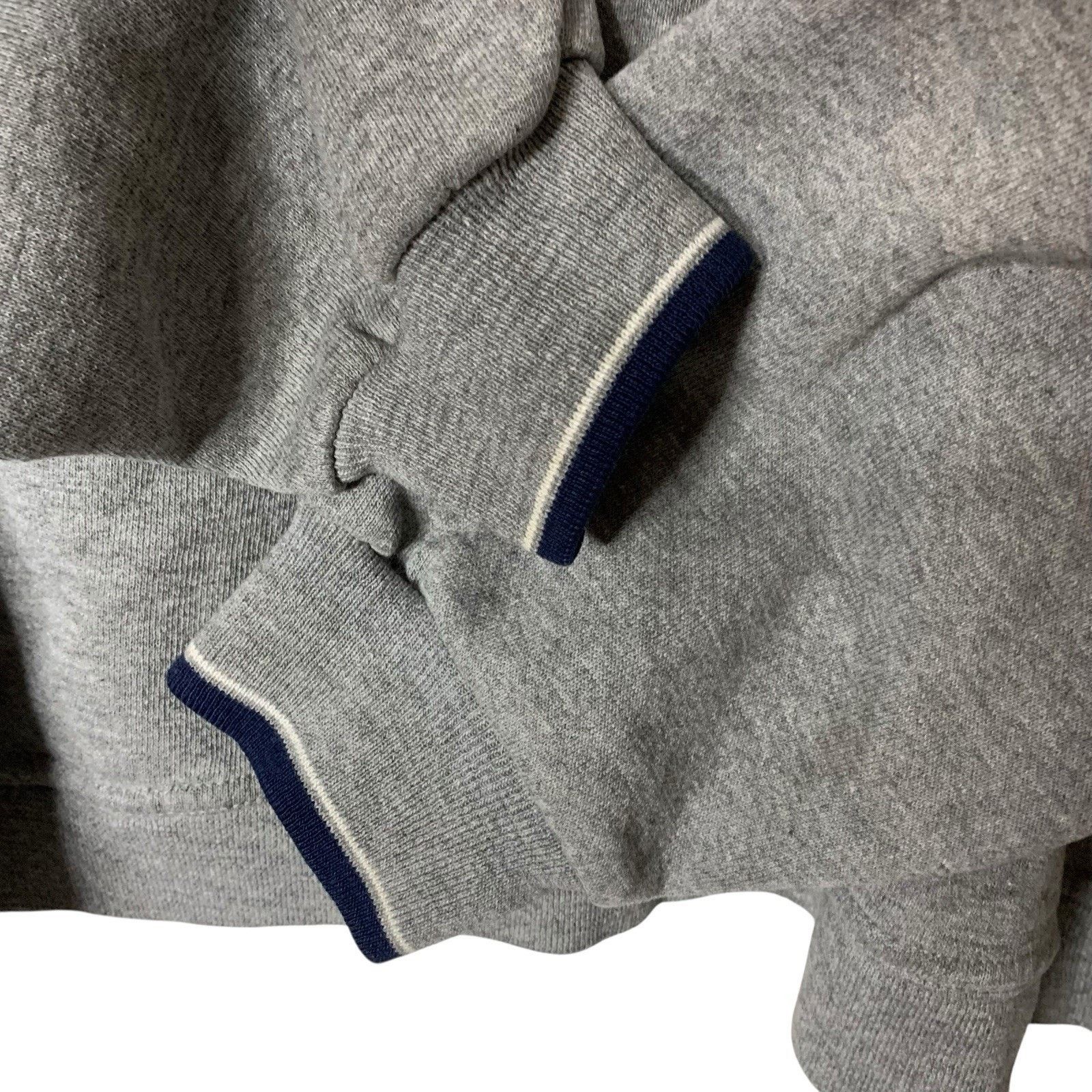 Jerzees Vintage Jerzees Super Sweats Embroidered Chicago Sweatshirt Size US XL / EU 56 / 4 - 10 Thumbnail