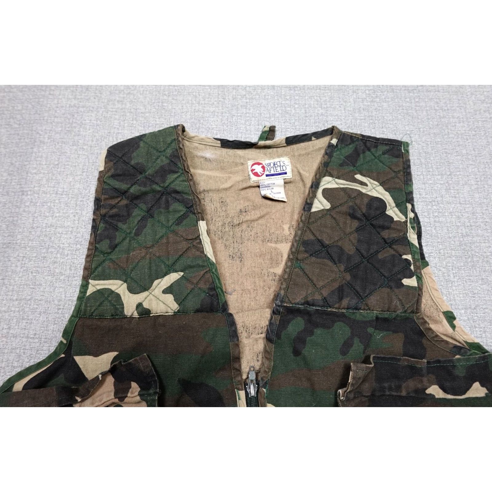 Vintage Sports Afield Vest Shirt Mens L Green Camouflage Quilted Padded Winter Hunting Outdoors Streetwear Size US L / EU 52-54 / 3 - 2 Thumbnail