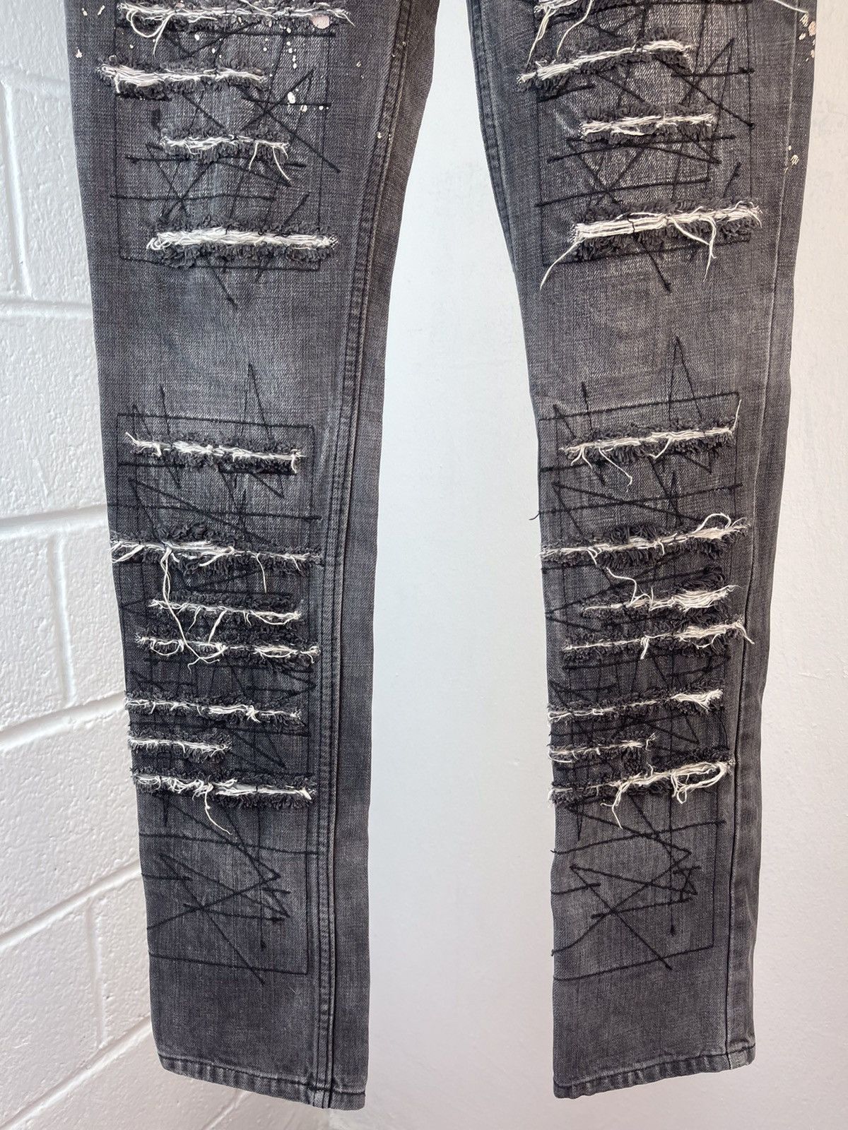 Hysteric Glamour 90s Hysteric Glamour Distressed Denim Size US 31 - 11 Thumbnail