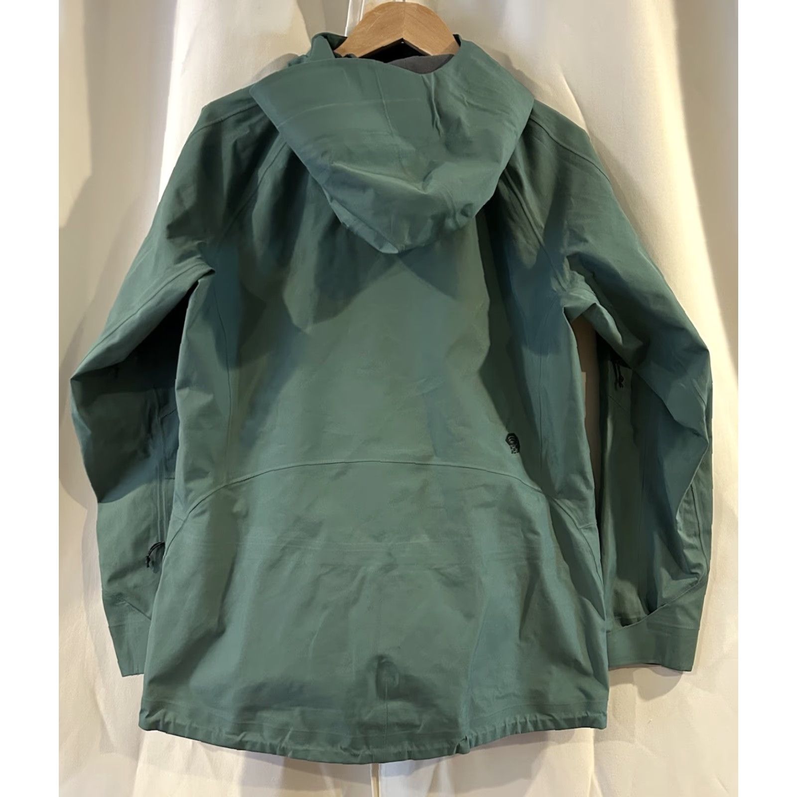 Mountain Hardwear Mountain Hardwear Women’s Sky Ridge Gore-Tex Ski Snowboard Shell Jacket Small Green Women Ski Jacket Size S / US 4 / IT 40 - 6 Thumbnail