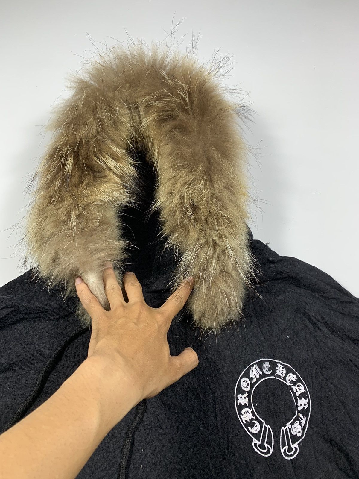 If Six Was Nine × Japanese Brand × Le Grande Bleu (L.G.B.) Crazy Fesyen Distressed Faux Fur Hoodie Cross y2k Style Size US L / EU 52-54 / 3 - 2 Thumbnail