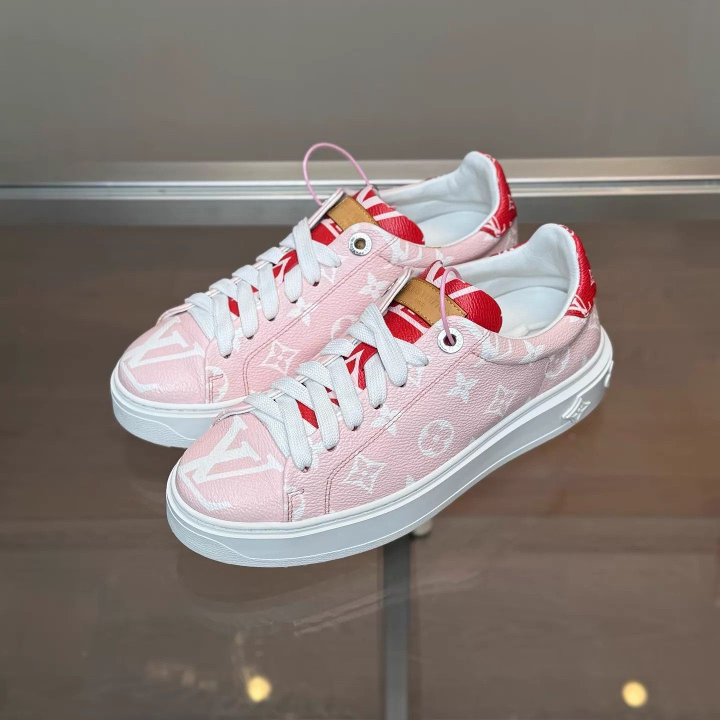 Louis Vuitton LV Time Out Monogram White Pink Shoe 36.5 99 Size US 6 / IT 36 - 1 Thumbnail