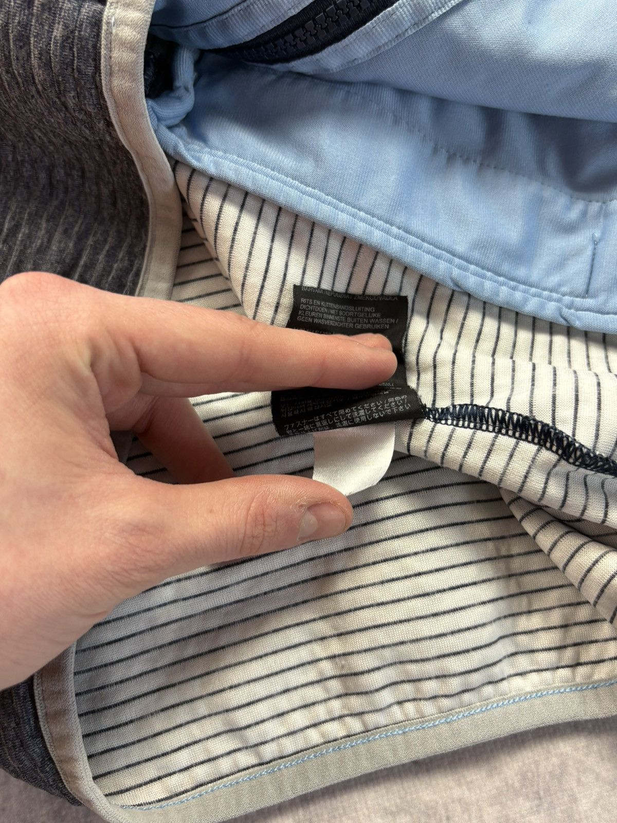 Jack Wolfskin Vintage Jack Wolfskin ZIP track suit retro small haft logo Size US M / EU 48-50 / 2 - 12 Thumbnail