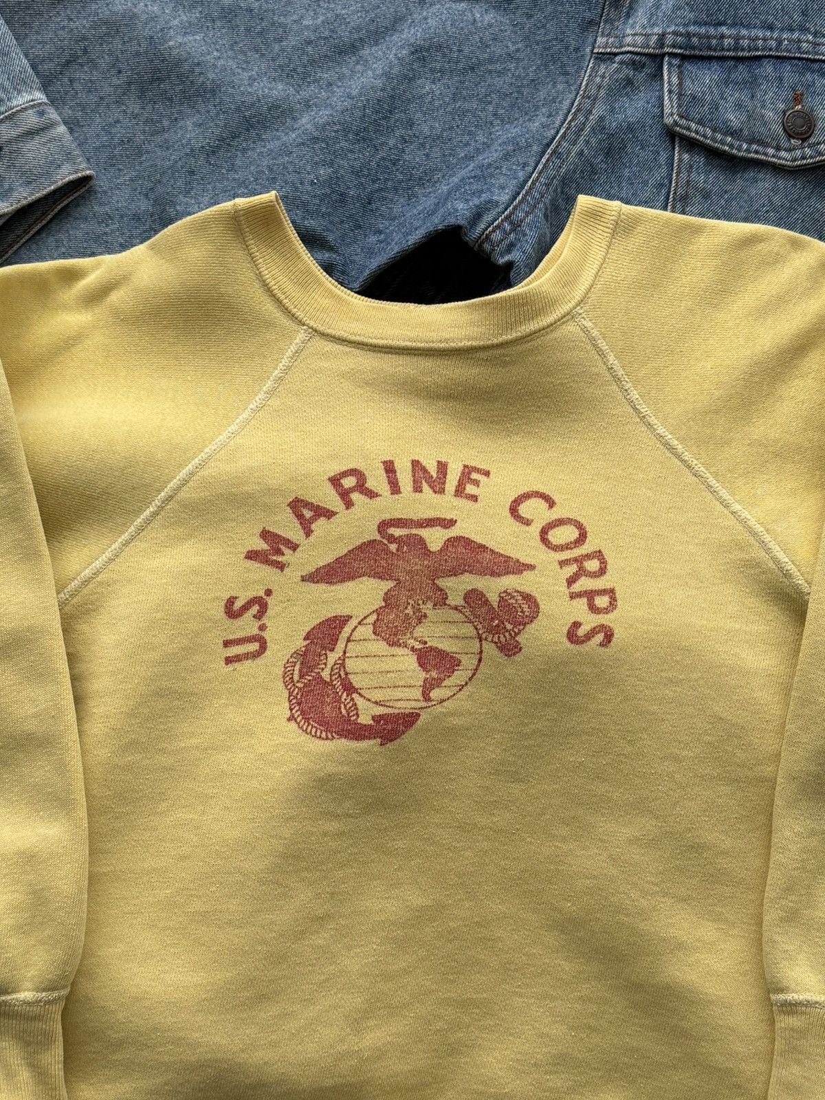 Vintage 1950s Vintage US Marine Corps Stenciled Raglan Sweatshirt Size US S / EU 44-46 / 1 - 2 Thumbnail