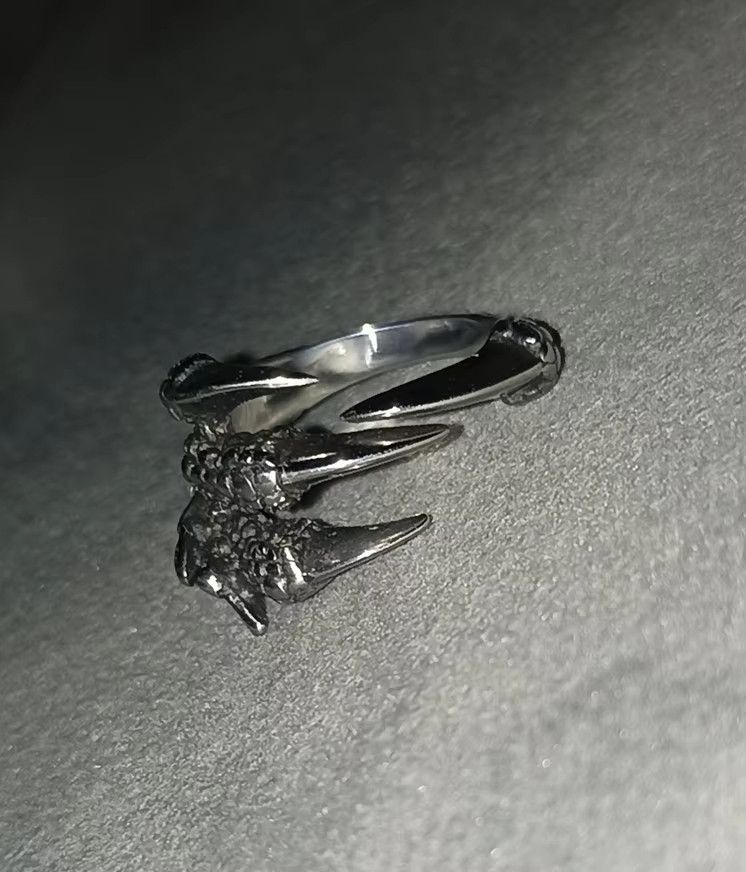 Jewelry Dragon Claw Ring Jewelry Streetwear Fashion Gift Size ONE SIZE - 3 Thumbnail
