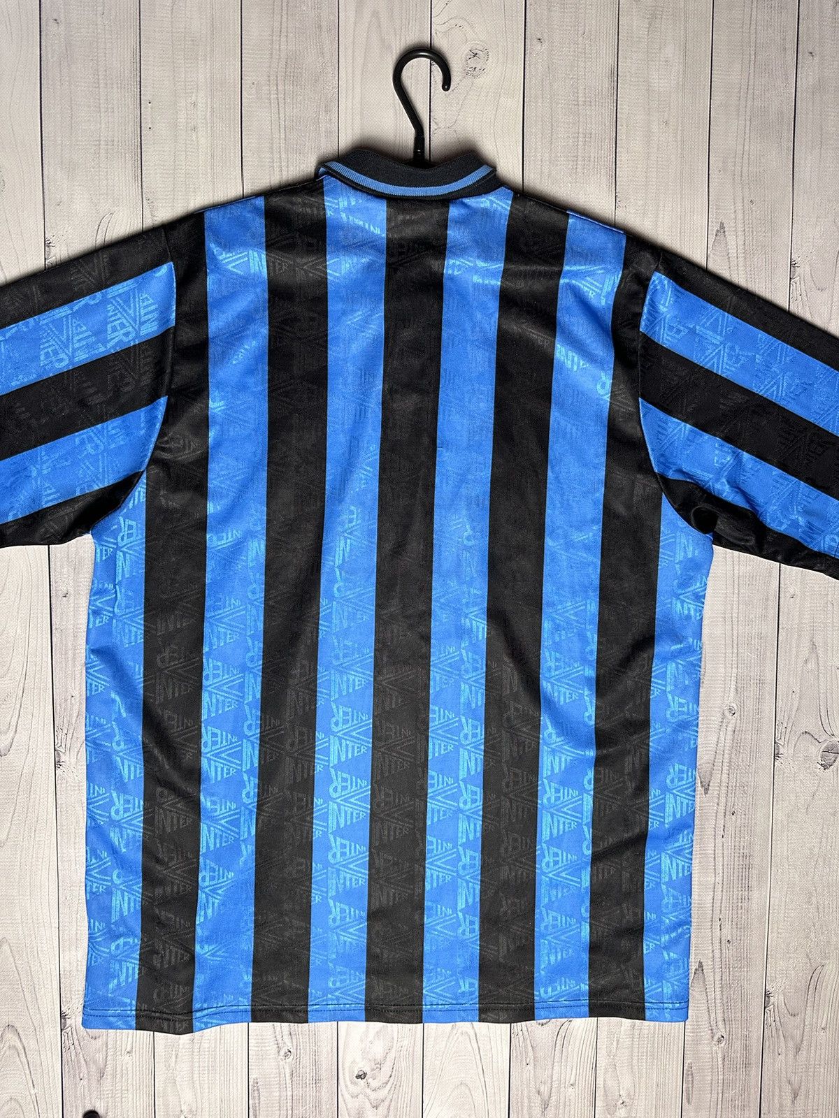Umbro × Vintage Vintage Inter Milan soccer jersey size L rare champions Size US L / EU 52-54 / 3 - 9 Thumbnail