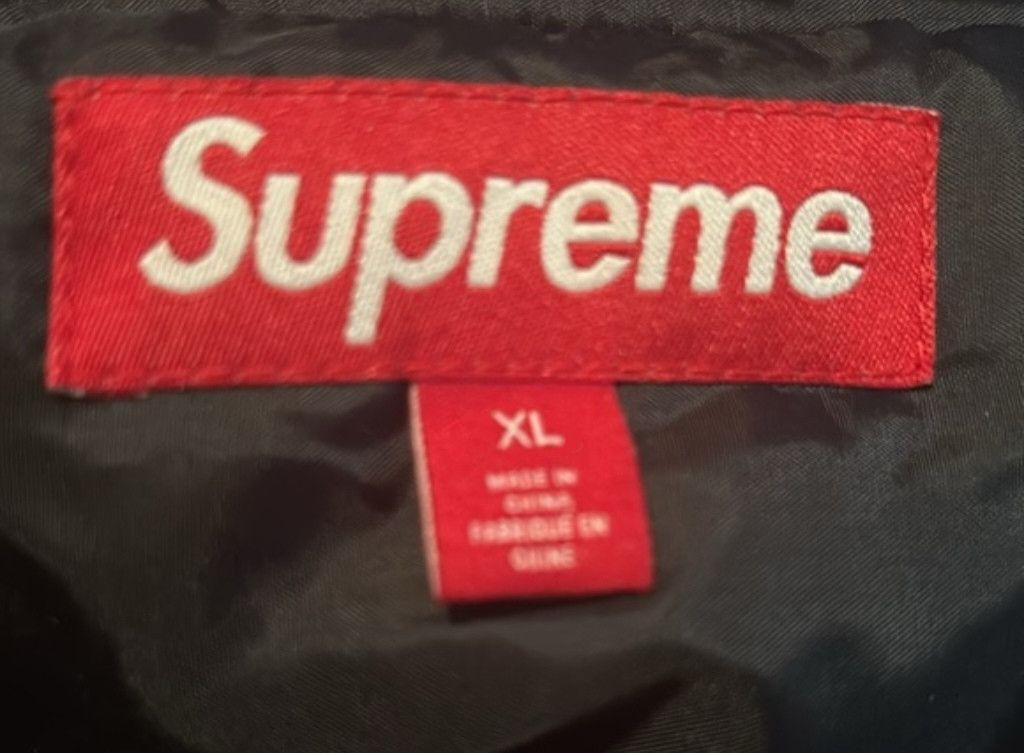 Supreme supreme fw23 week9 needlepiont hooded jacket Size US S / EU 44-46 / 1 - 6 Thumbnail