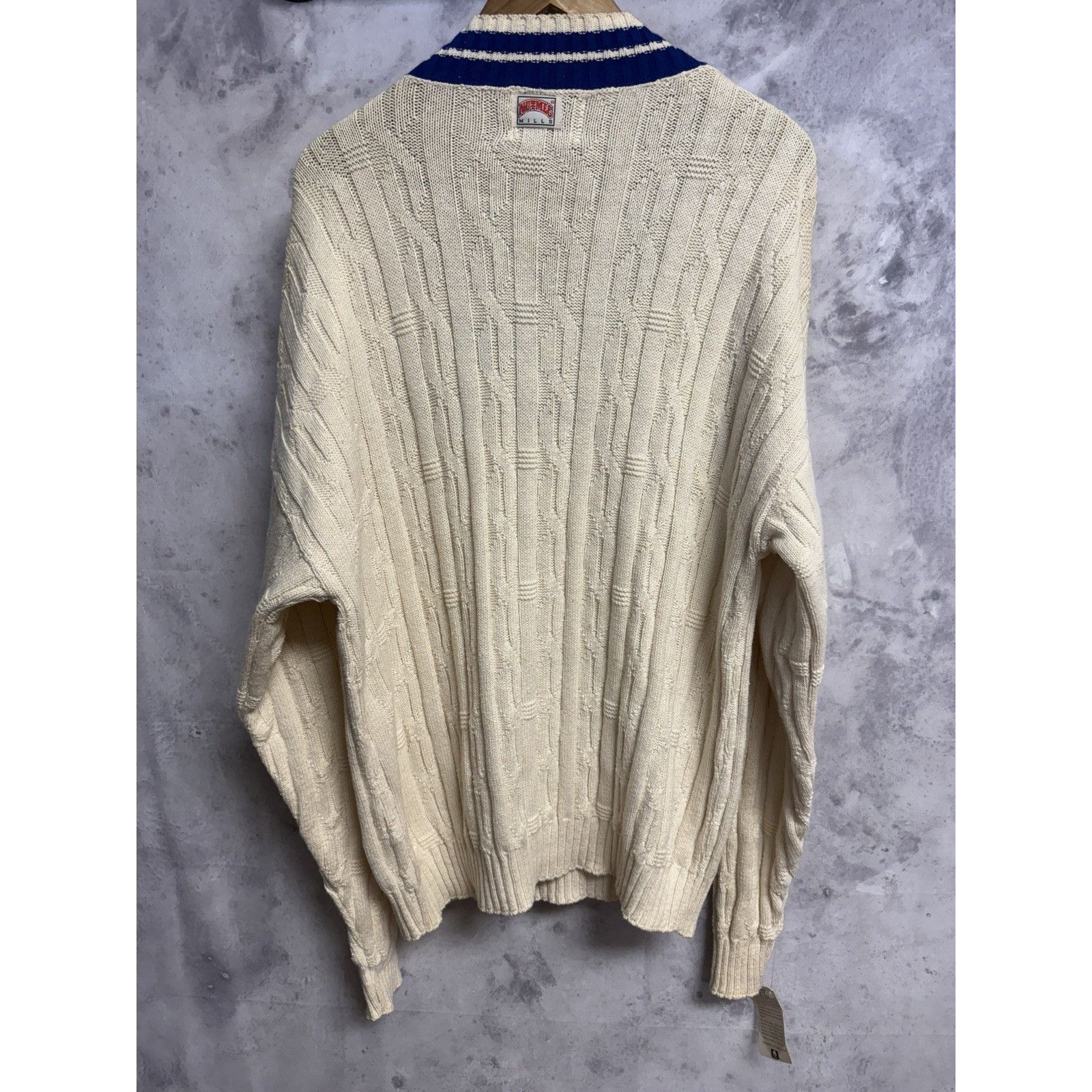 Nutmeg Vintage Nutmeg Mills NBA Knit Sweater Mens XL V Neck Size US XL / EU 56 / 4 - 2 Thumbnail