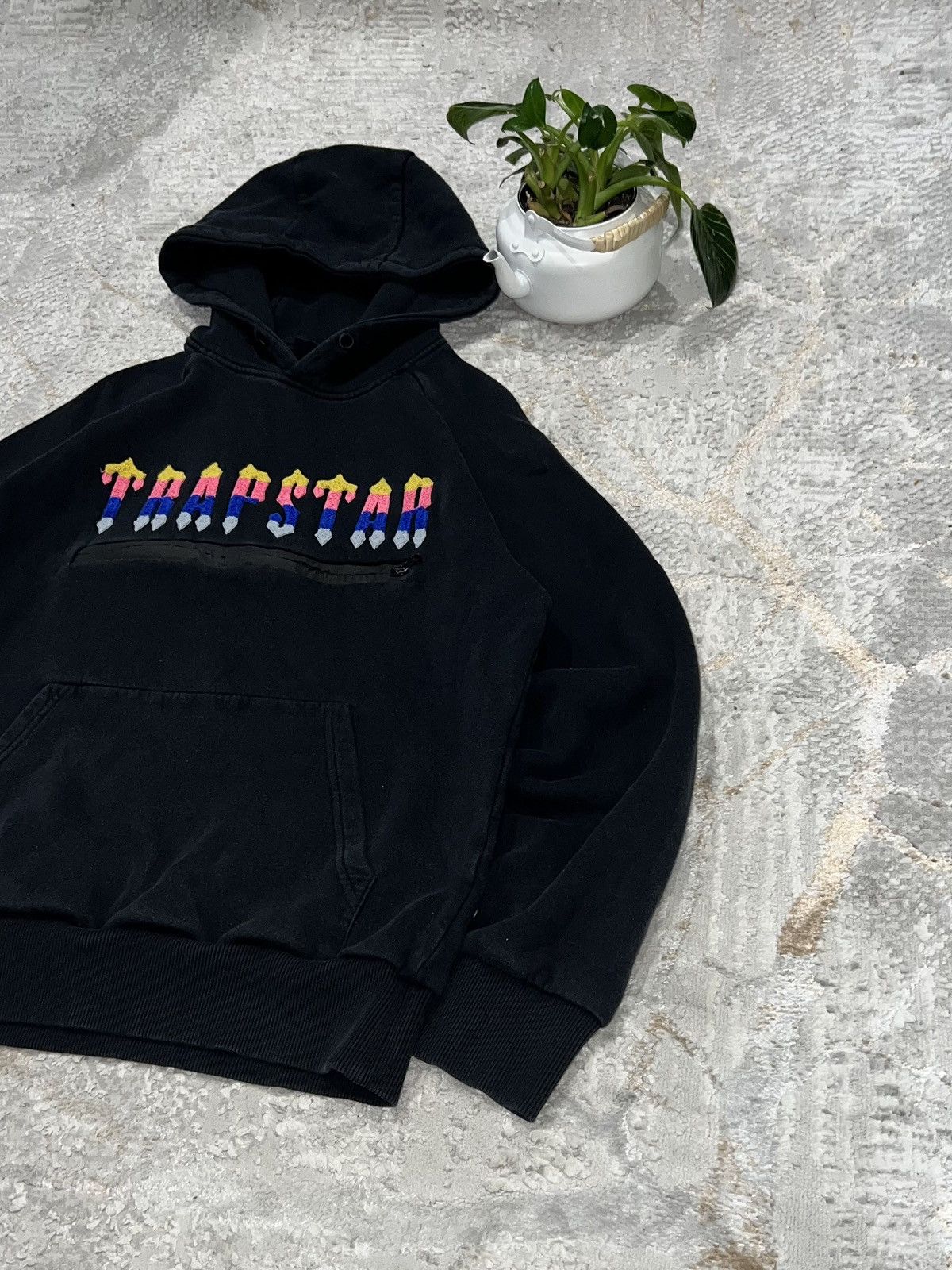 Trapstar London × Vintage TRAPSTAR BIG LOGO HOODIE RARE HYPE Y2K SWEATSHIRT CREWNECK Size US L / EU 52-54 / 3 - 4 Thumbnail