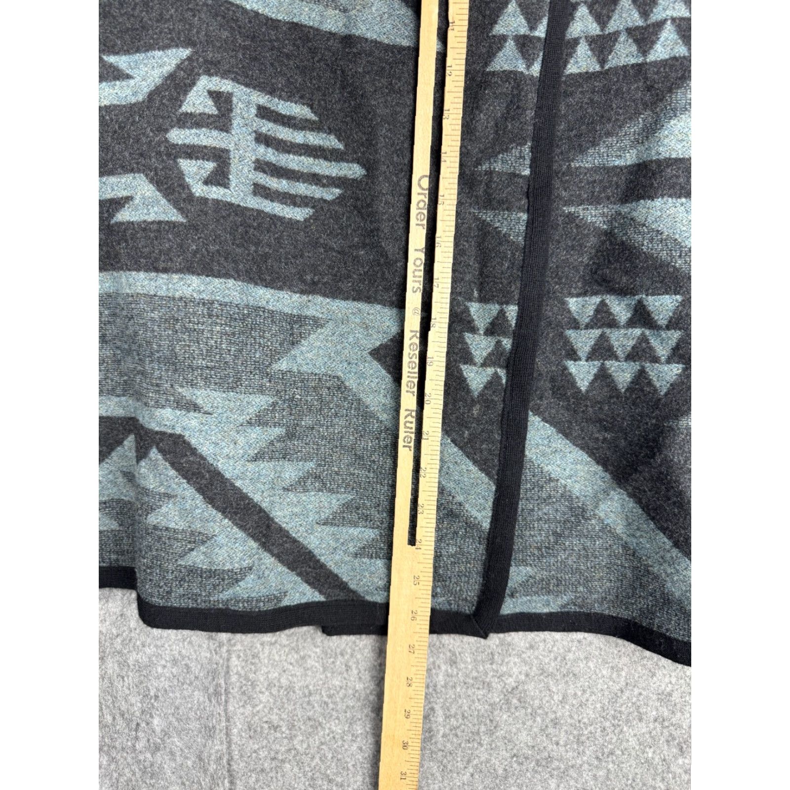 Pendleton VINTAGE Pendleton Cape Poncho Women's XL Aztec Southwest 100% Wool Loop Collar Size XL / US 12-14 / IT 48-50 - 6 Thumbnail