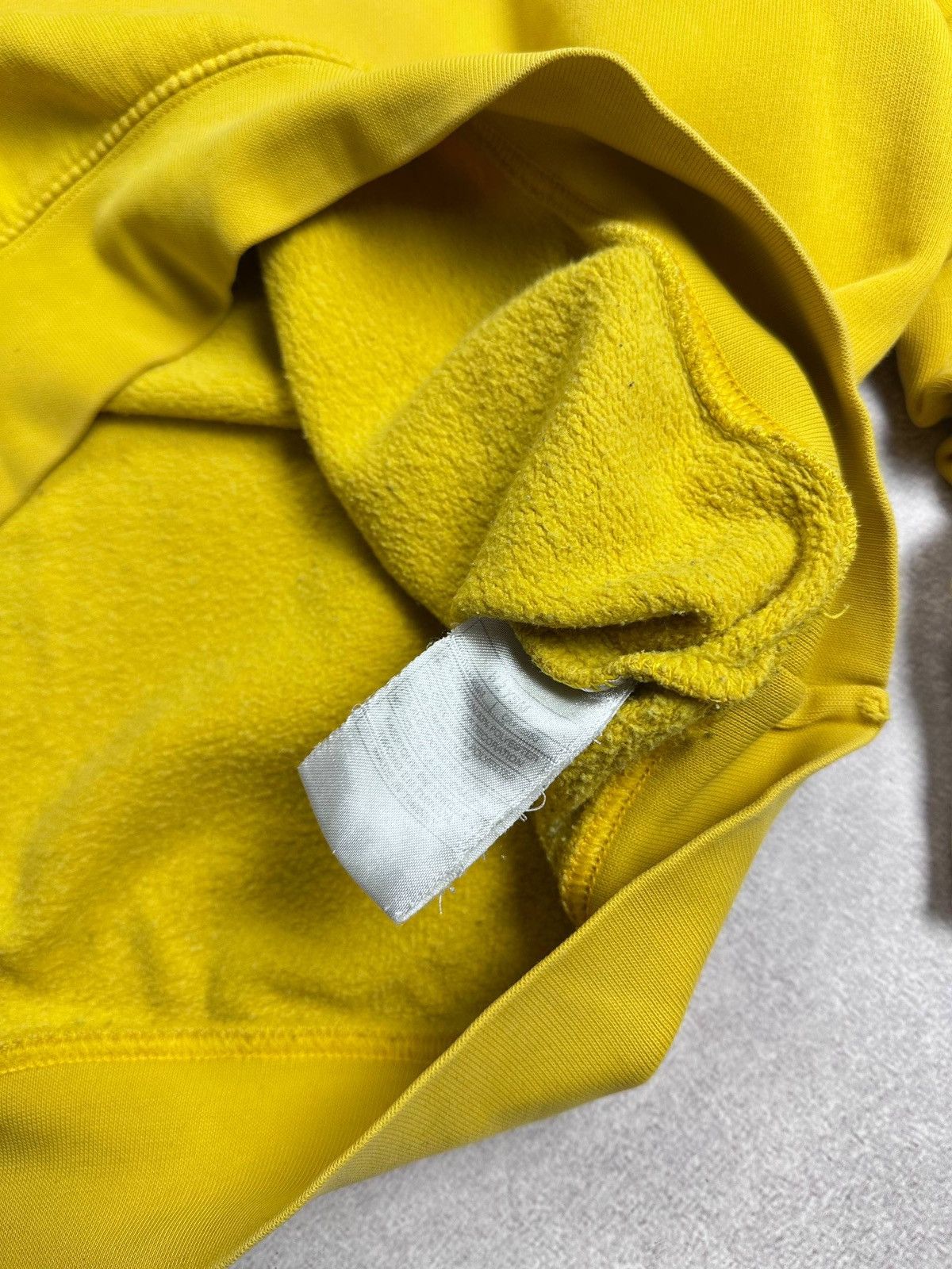 Nike Vintage Nike Swoosh Yellow Boxy Sweatshirt L Size US L / EU 52-54 / 3 - 7 Thumbnail