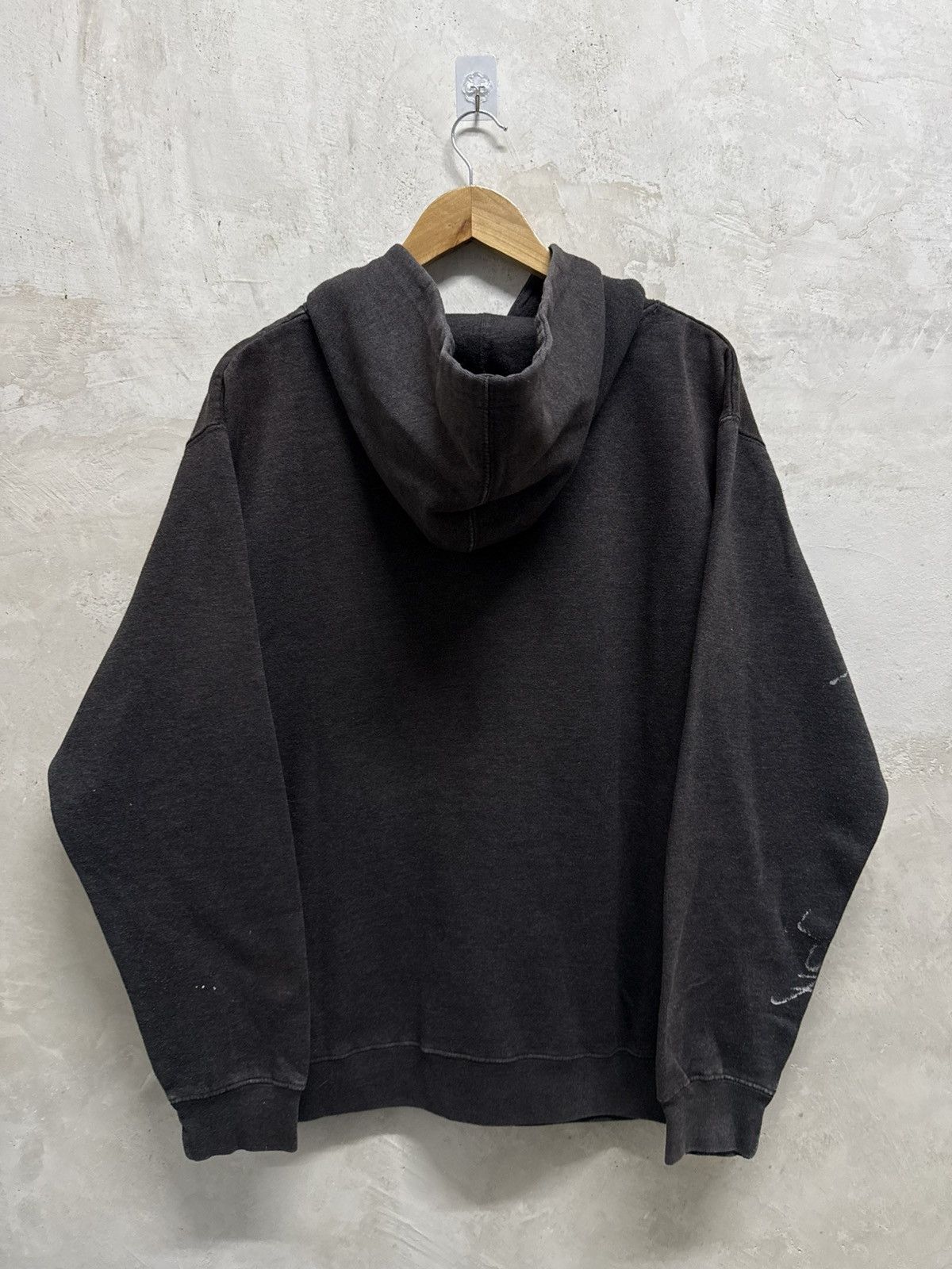 Vintage Distressed 2000s Bandits Skull Hoodie Size US L / EU 52-54 / 3 - 3 Thumbnail