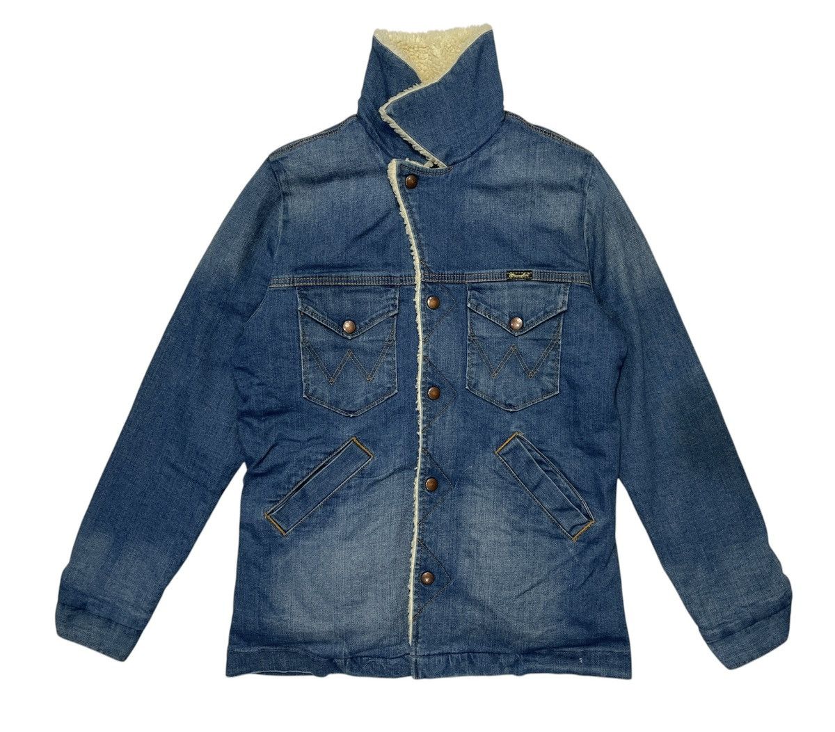 Japanese Brand Vintage Wrangler Japan Sherpa Denim Jacket Size US M / EU 48-50 / 2 - 1 Thumbnail