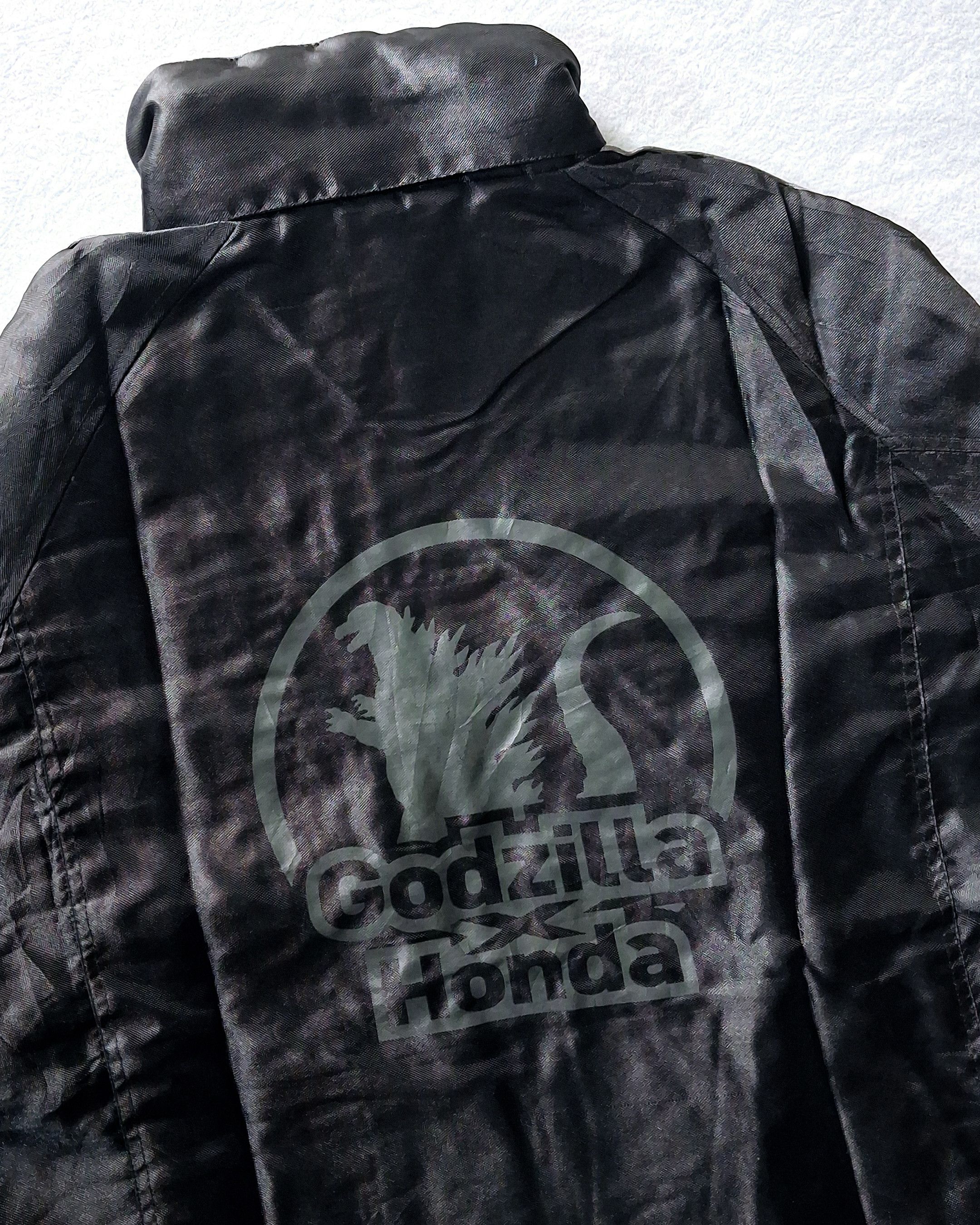 Honda GODZILLA X HONDA NYLON JACKET HIDDEN HOODIE BY TOHO CO LTD Size US XL / EU 56 / 4 - 10 Thumbnail