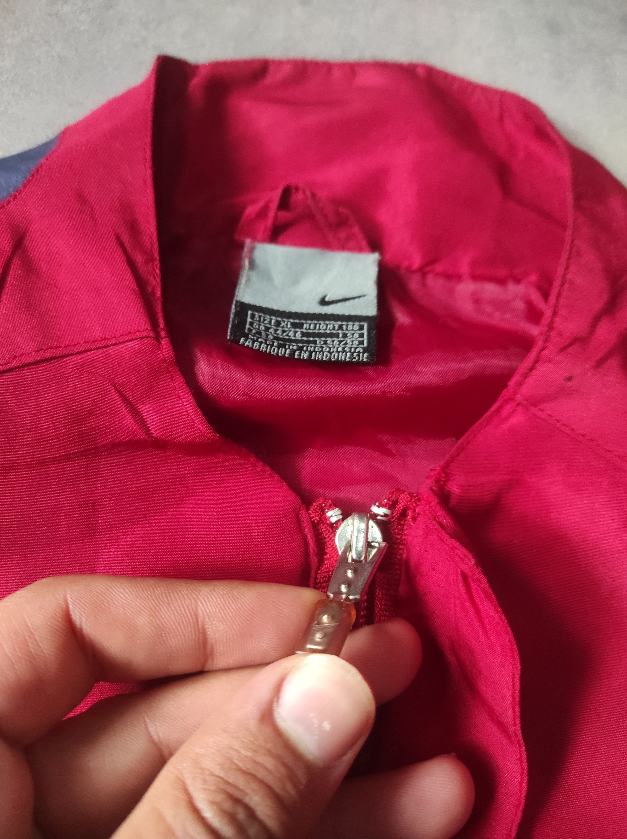 Nike Vintage Barcelona jacket 2003-04 Size US XL / EU 56 / 4 - 3 Thumbnail