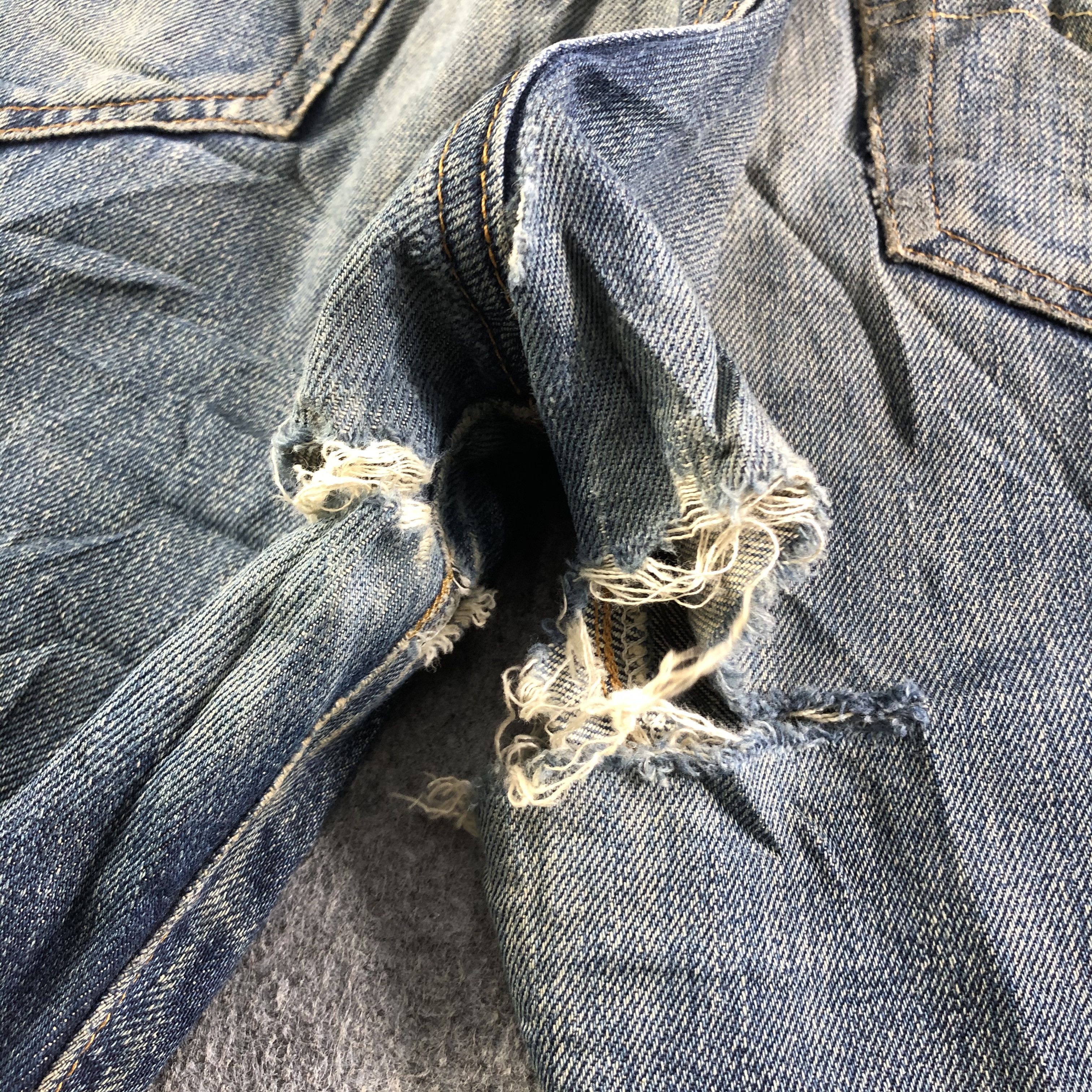 Levi's Vintage Blue Wash Levis 501 Jeans-J3729 Size US 30 / EU 46 - 8 Thumbnail