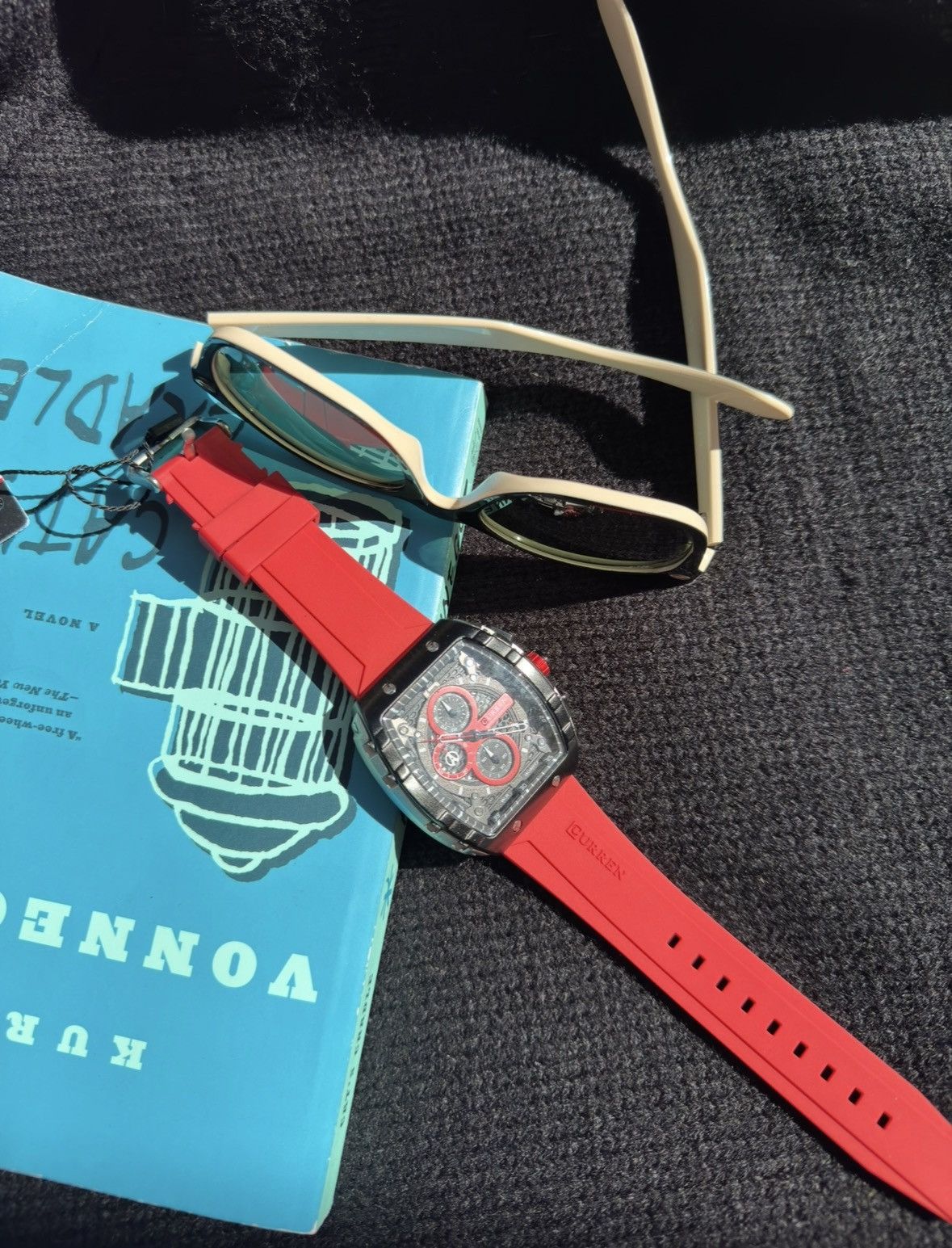 Curren Chronograph Red Men's Sport Wristwatch Quartz Brand New Size ONE SIZE - 1 Thumbnail