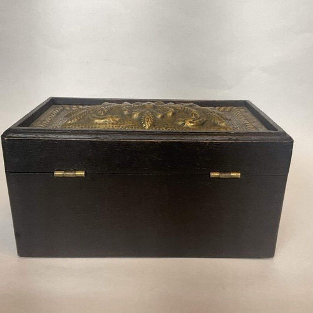 Handmade VTG Dark Brown Wooden Box W/Metal Decorative Brass OrnateTop Size ONE SIZE - 8 Thumbnail