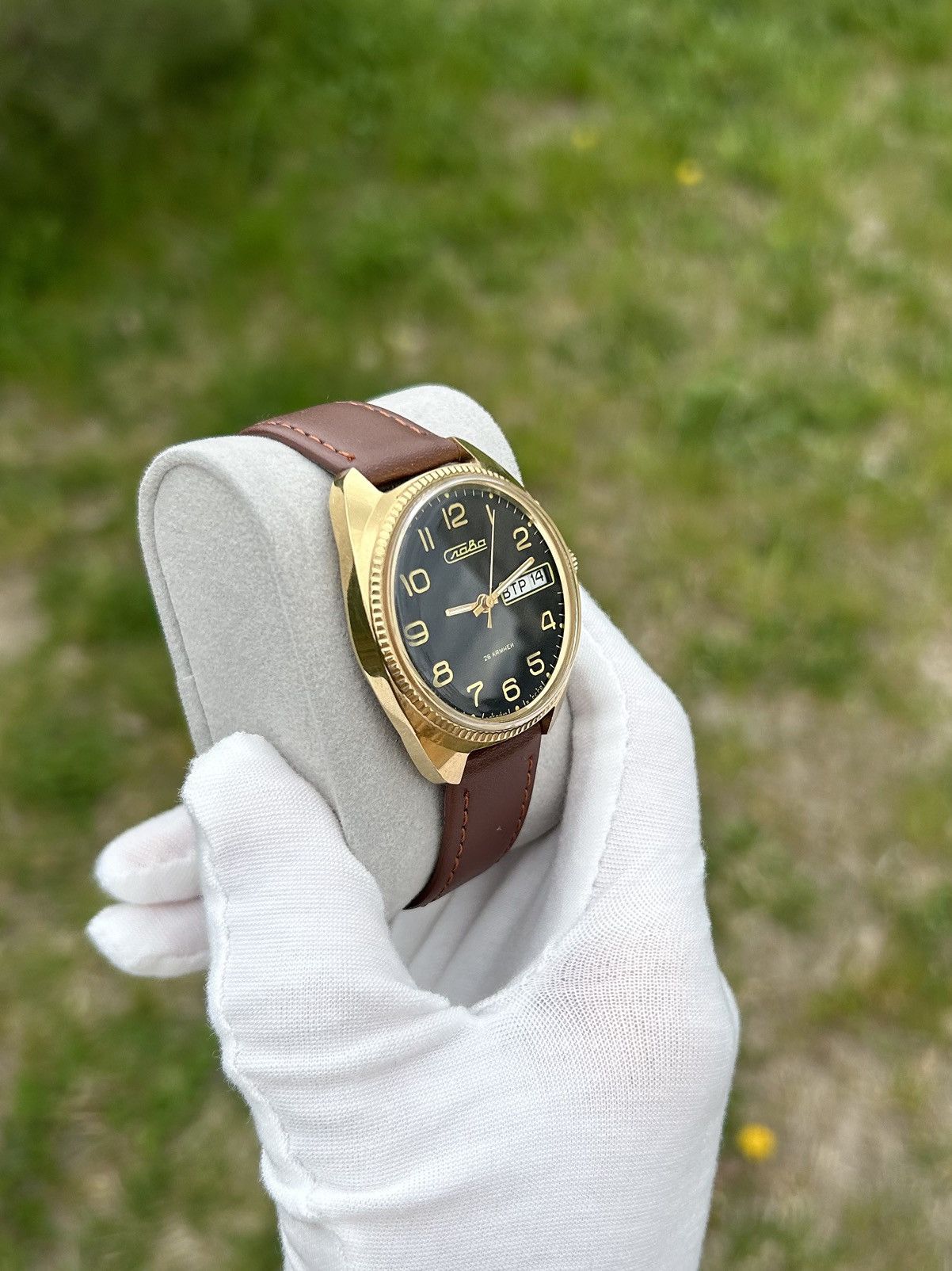 Vintage Vintage Watch Slava USSR Soviet Mechanical 1980s Size ONE SIZE - 8 Thumbnail