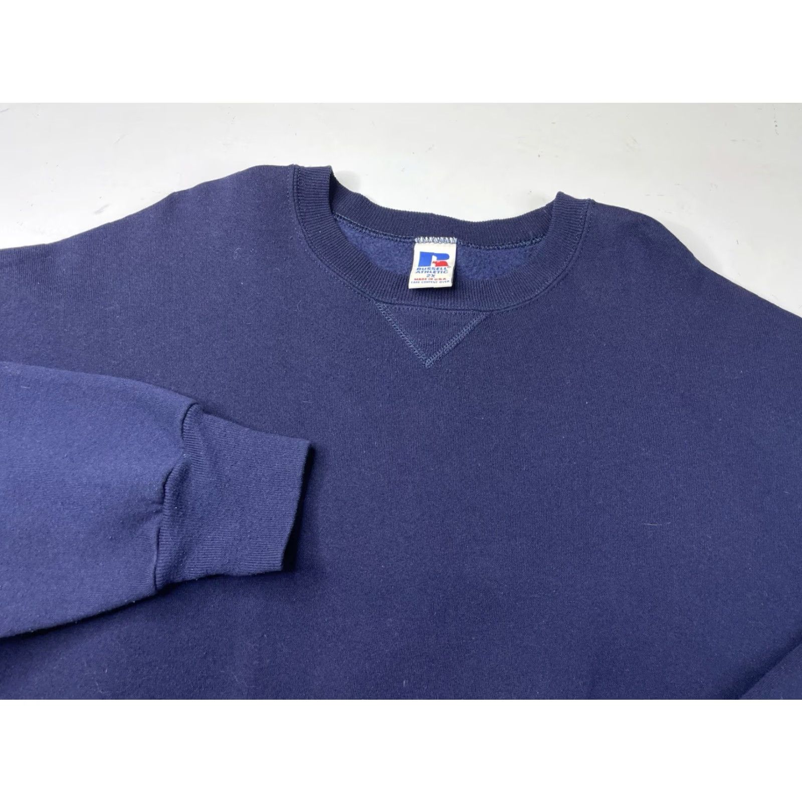 Russell Athletic VINTAGE Russell Athletic Sweatshirt Adult XXL Blue 90s USA Pullover Crew Neck Long Sleeve Fleece Cotton Polyester Size US XXL / EU 58 / 5 - 2 Thumbnail