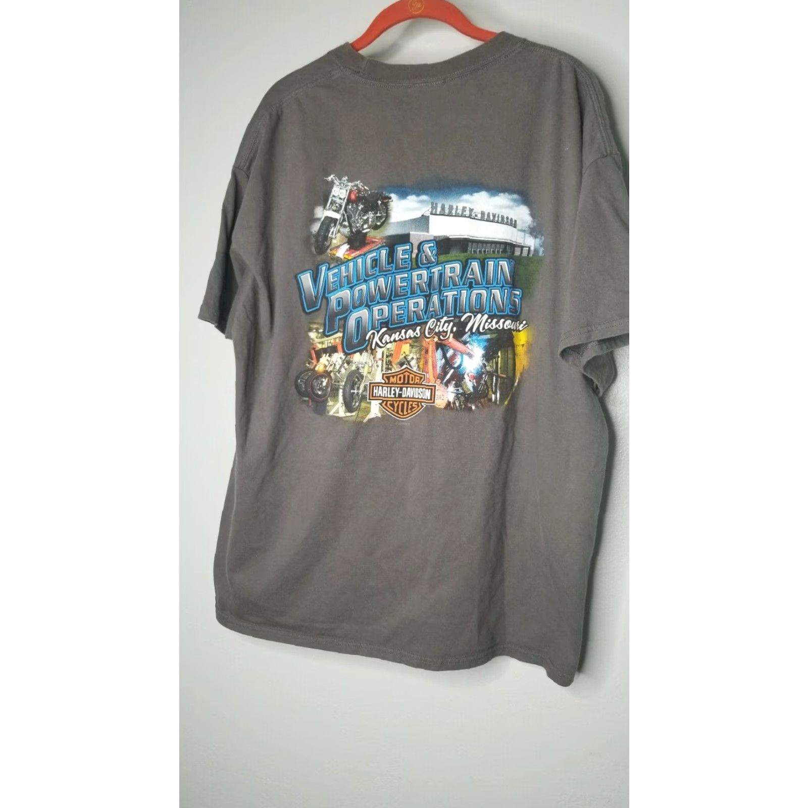 Harley Davidson Mens XL Legends Harley-Davidson Factory Tours T Shirt Kansas City Double Sided Shirt Mens XL Harley-Davidson T-Shirt Kansas City Double Sided Gray Size US XL / EU 56 / 4 - 4 Thumbnail