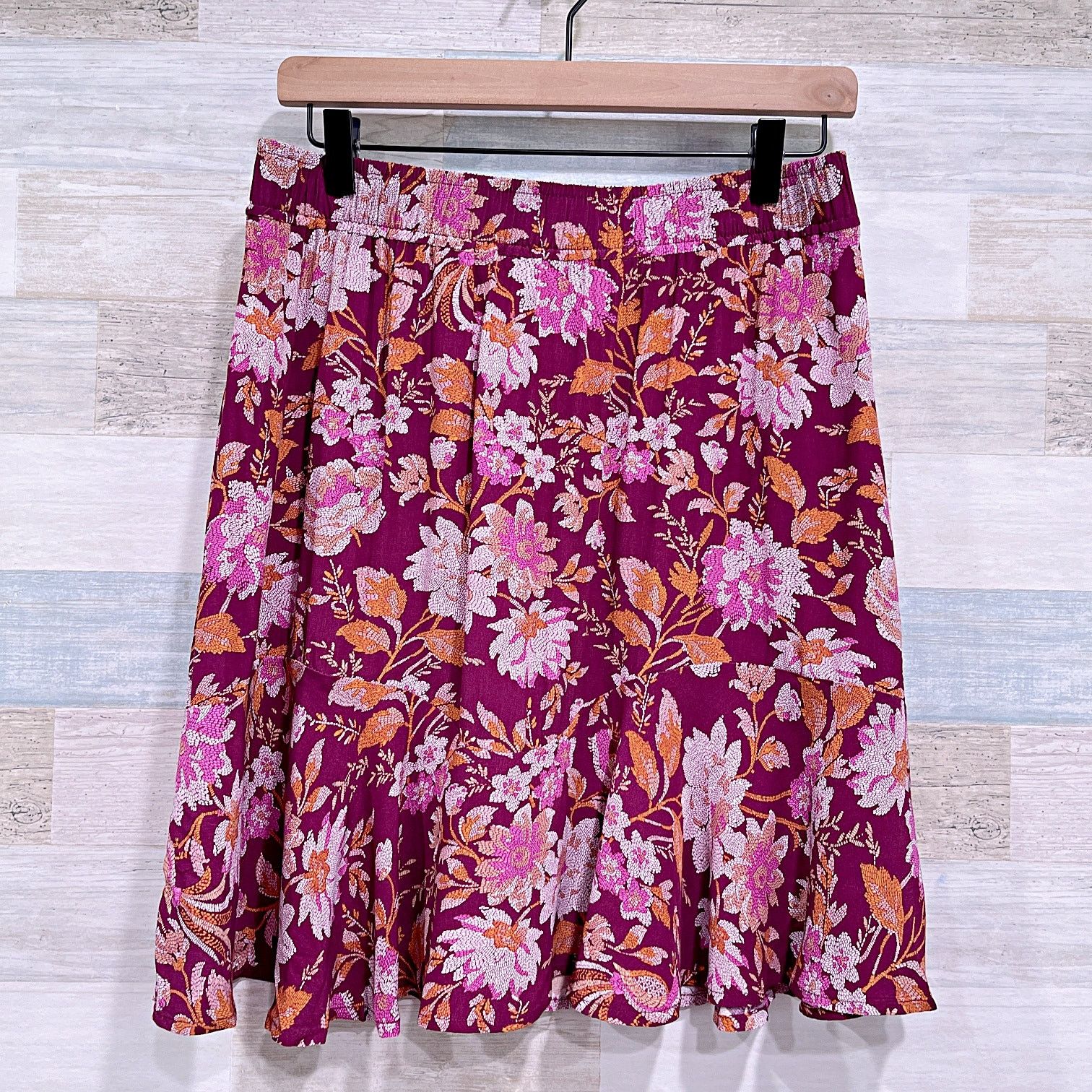 Loft LOFT Floral Tiered Flippy Skirt Burgundy Womens Medium Size 30" / US 8 / IT 44 - 2 Thumbnail