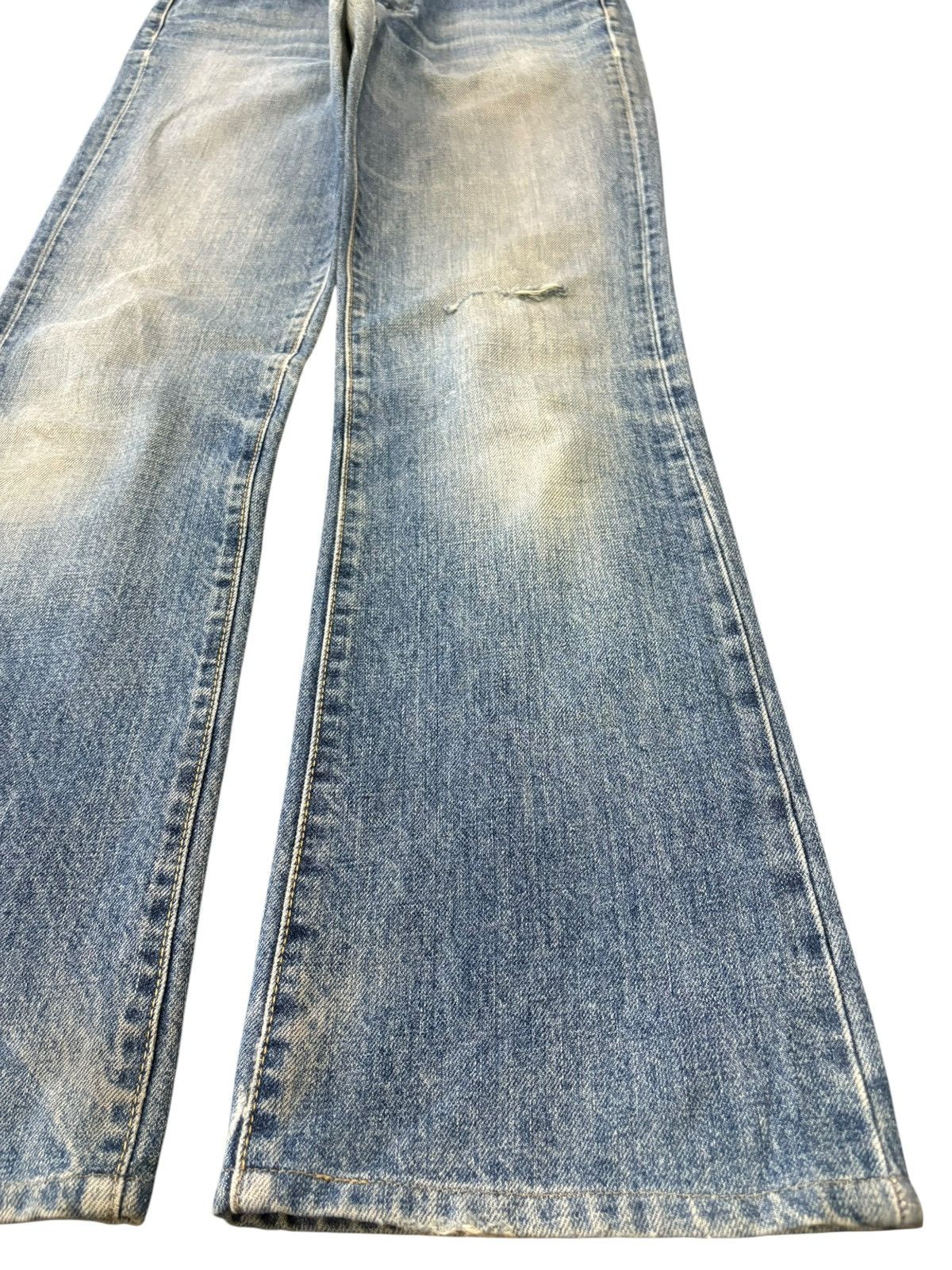 Calvin Klein Vintage Calvin Klein Distressed Flare Jeans Size 27" / US 4 / IT 40 - 7 Thumbnail