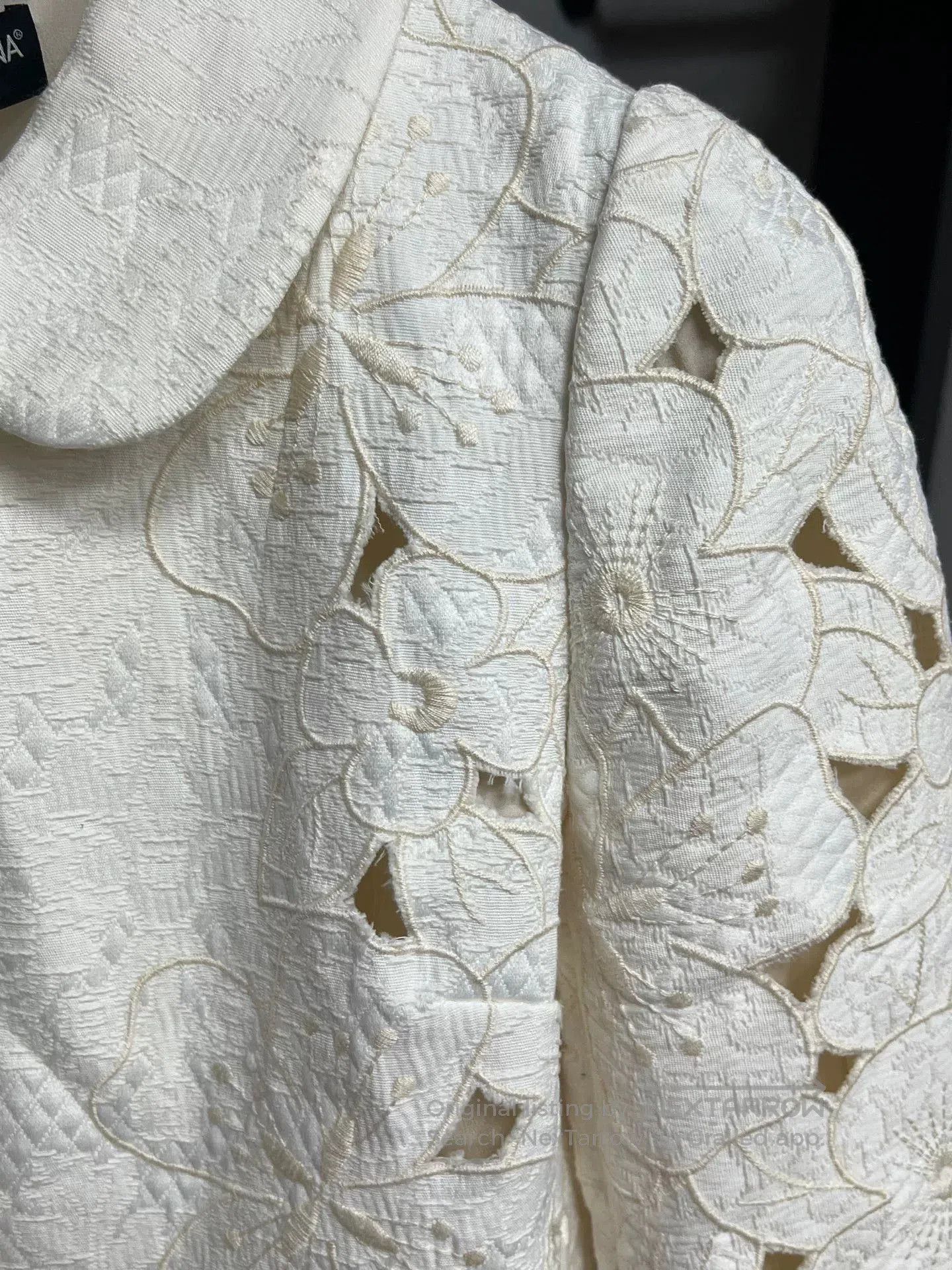 Dolce & Gabbana White Lace Embroidered Button-Up Jacket. Size L / US 10 / IT 46 - 4 Thumbnail