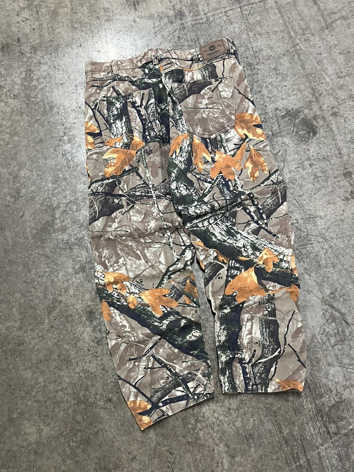 Realtree × Vintage Realtree camo vintage wrangler pants baggy fit streetwear Size US 36 / EU 52 - 2 Thumbnail
