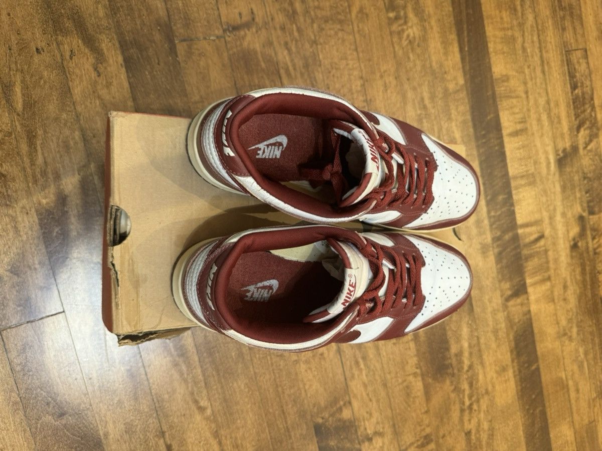 Vintage Vintage 1999 Nike Dunk Low White Team Red 9 Size US 9 / EU 42 - 4 Thumbnail