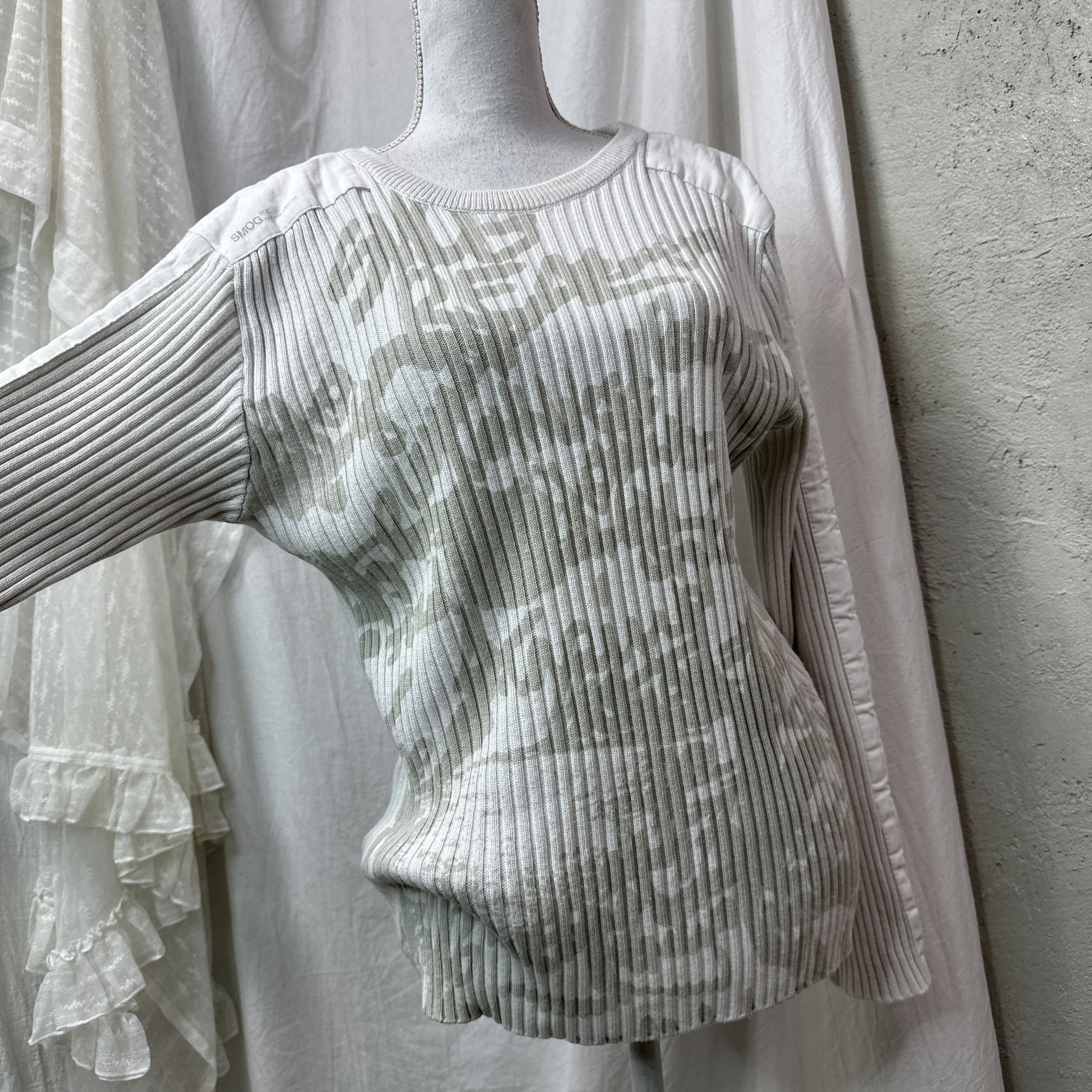 Vintage Vintage Ribbed Fitted Printed Longsleeve Sweater 00s Size US M / EU 48-50 / 2 - 5 Thumbnail
