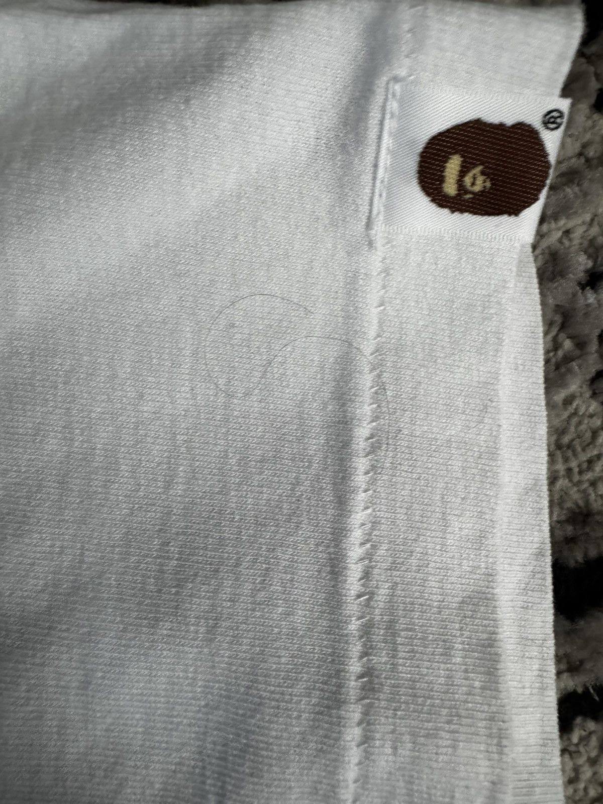 Bape White Camo Tshirt Size US XL / EU 56 / 4 - 4 Thumbnail