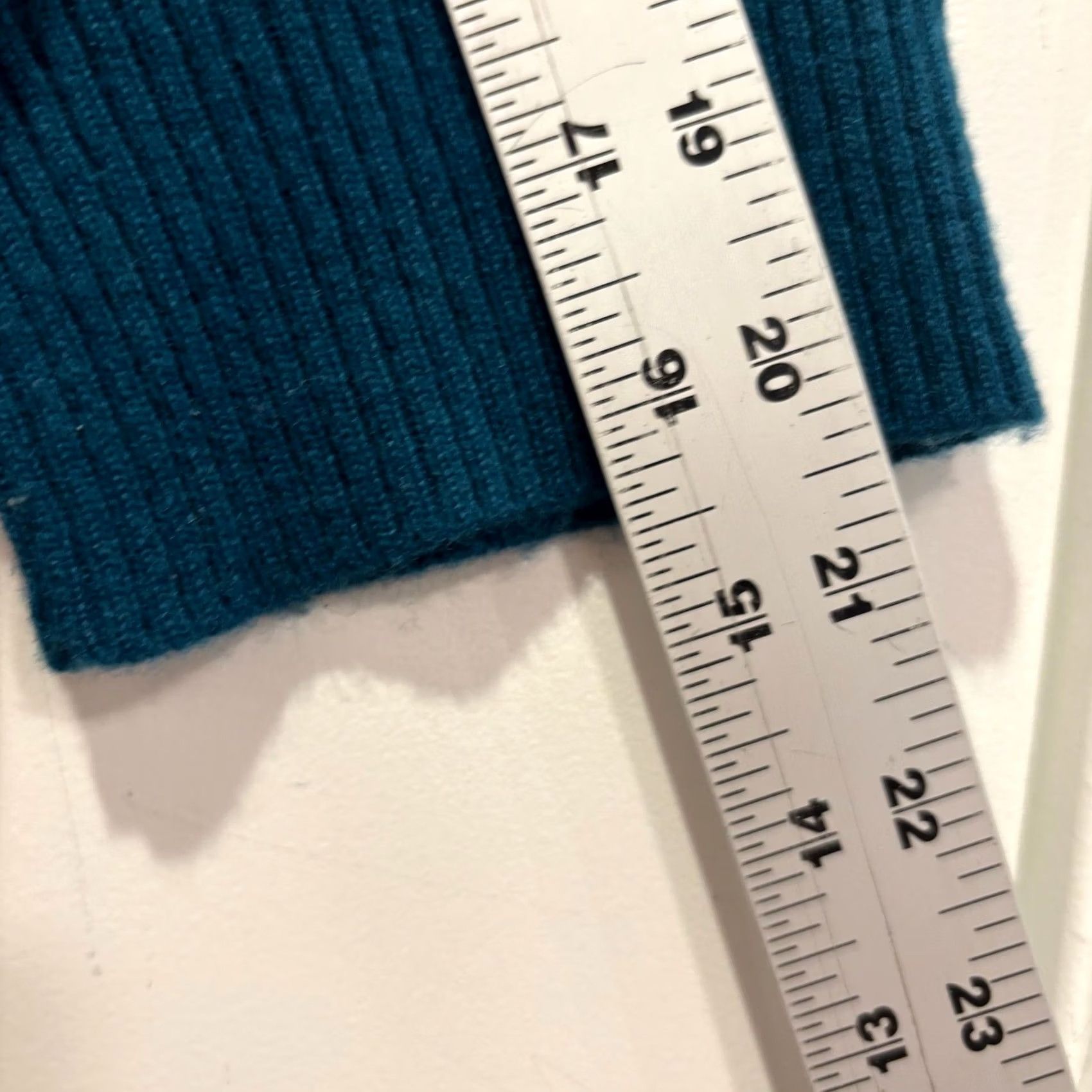 Vintage VINTAGE Carroll Reed Sweater Teal Boat Neck 100% Wool XL Hong Kong Made Womens Size XL / US 12-14 / IT 48-50 - 6 Thumbnail