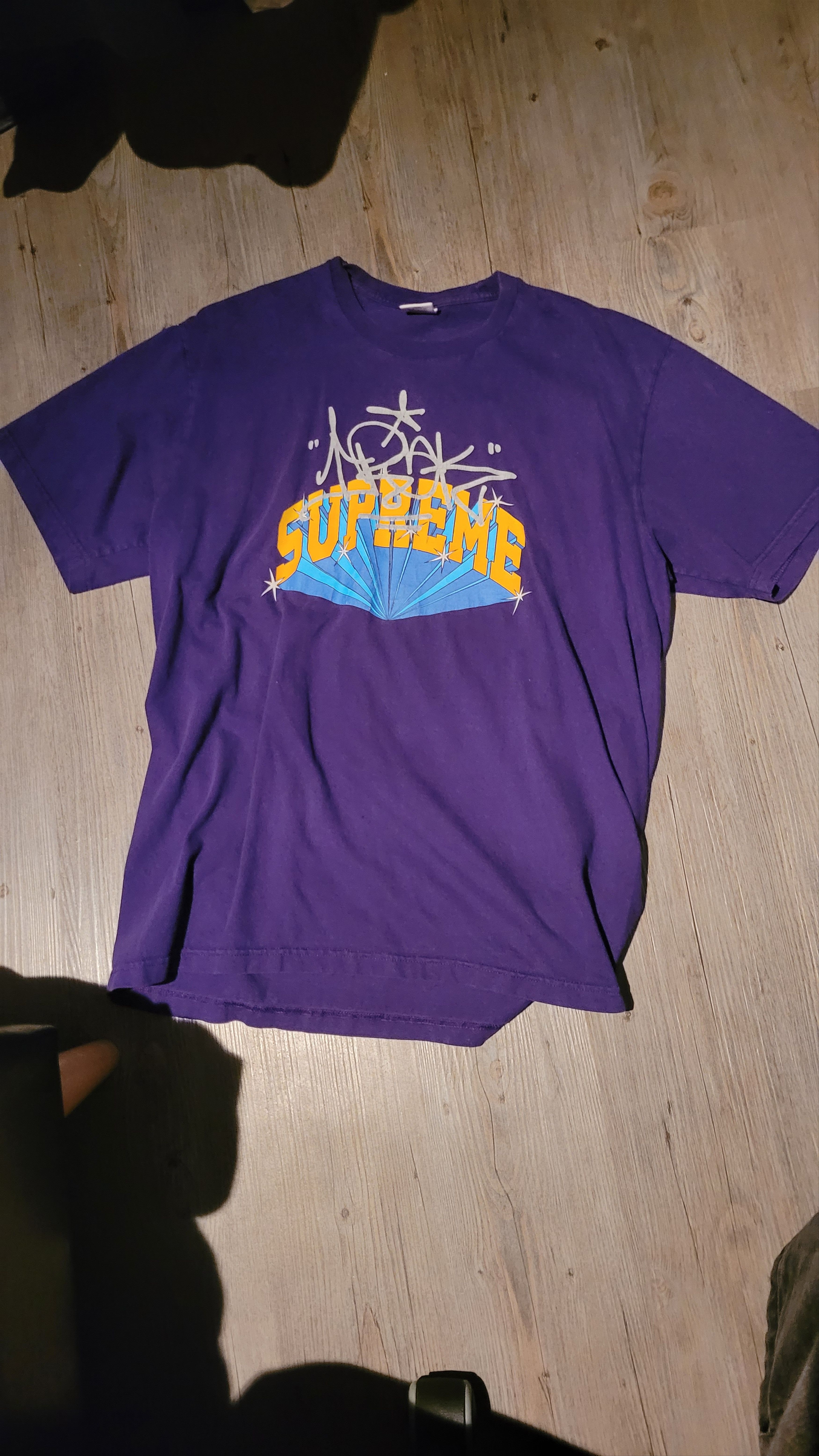 Supreme Stick Tee パープル Lサイズ SUPREME STICK TEE PURPLE SIZE XL FW25 100% Authentic NWT w