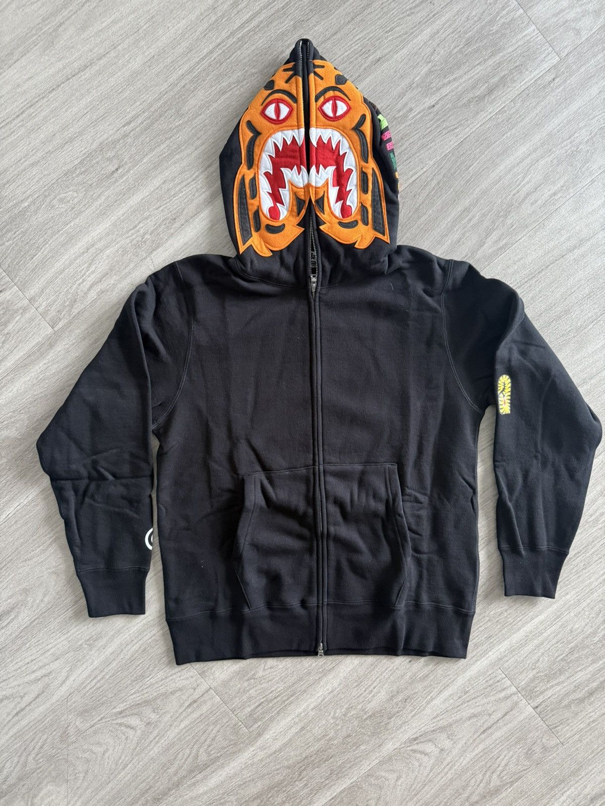 Bape Bape Tiger Full Zip Size US M / EU 48-50 / 2 - 1 Thumbnail