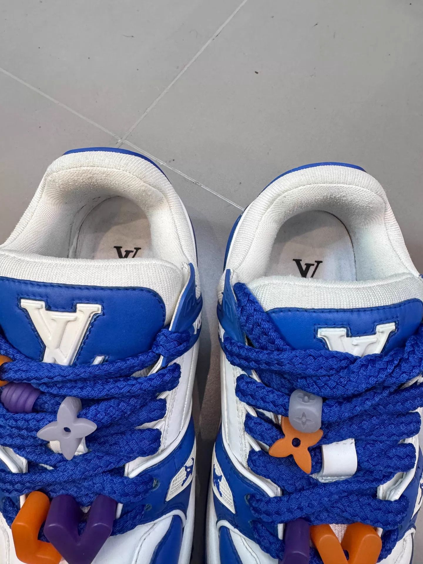 Louis Vuitton LV Trainer Maxi Men's White Blue Size US 8.5 / EU 41-42 - 4 Thumbnail