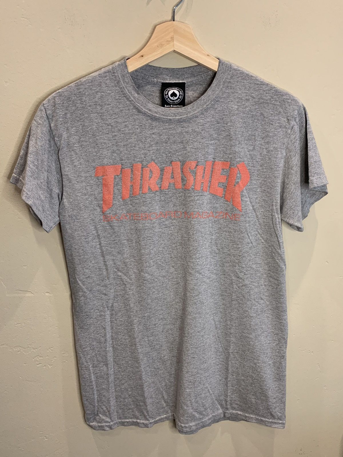 image of Vintage Thrasher Spellout Logo Skate T-Shirt - Small in Gray, Men's