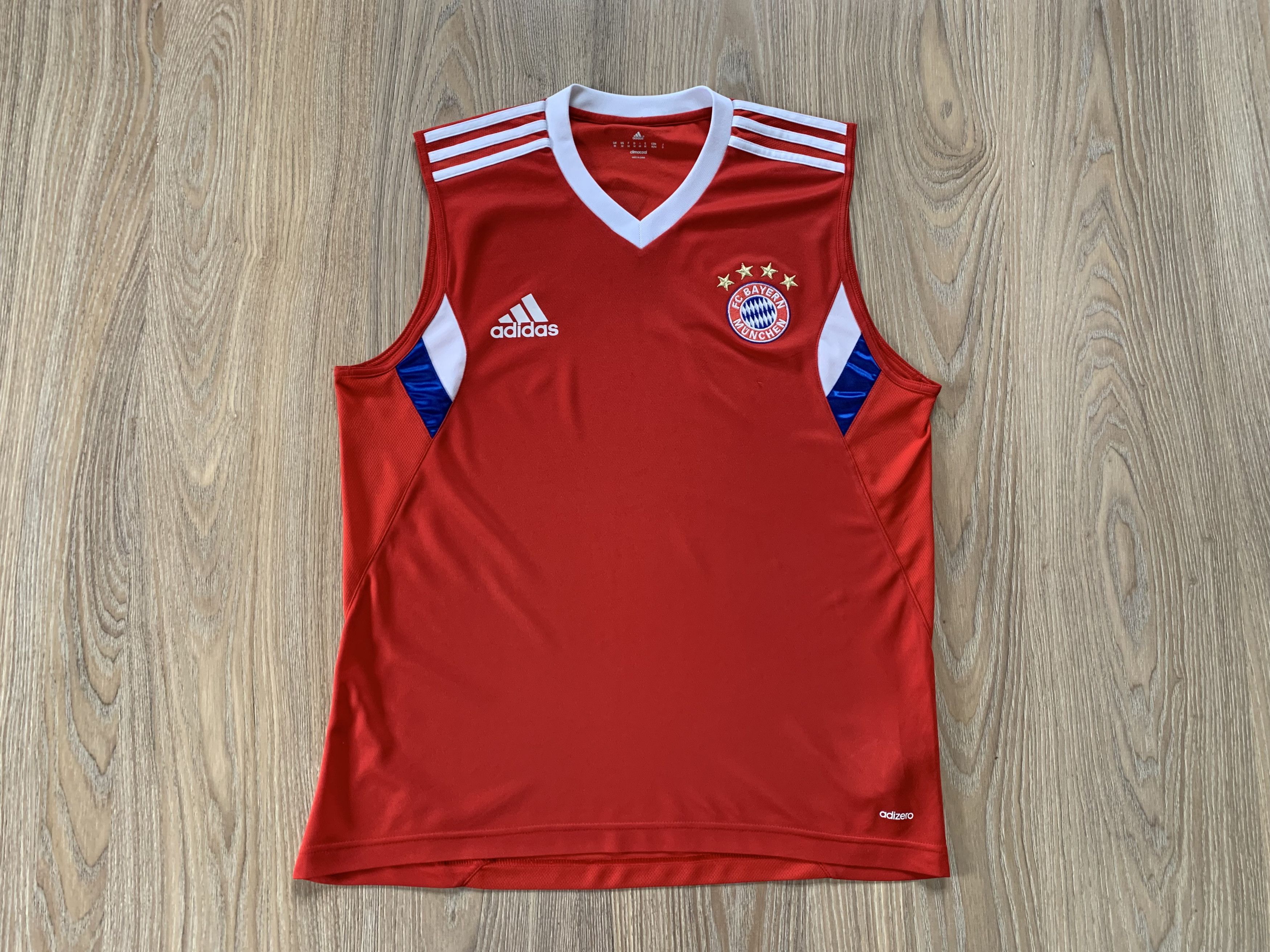 Vintage Adidas FC Bayern Munchen Sleeveless T Shirt Size US M / EU 48-50 / 2 - 11 Thumbnail