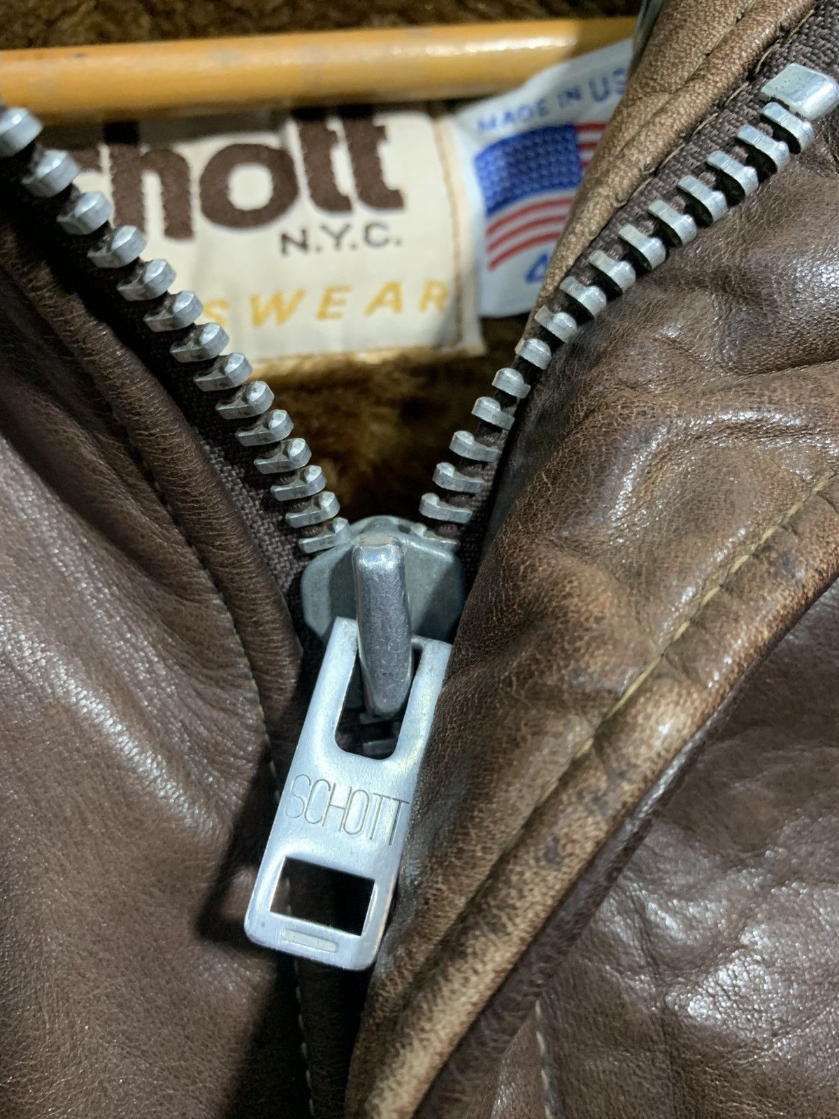 Schott 🔥VTG SCHOTT NYC LEATHER JACKET TYPE A-2 USAF Size US M / EU 48-50 / 2 - 10 Thumbnail